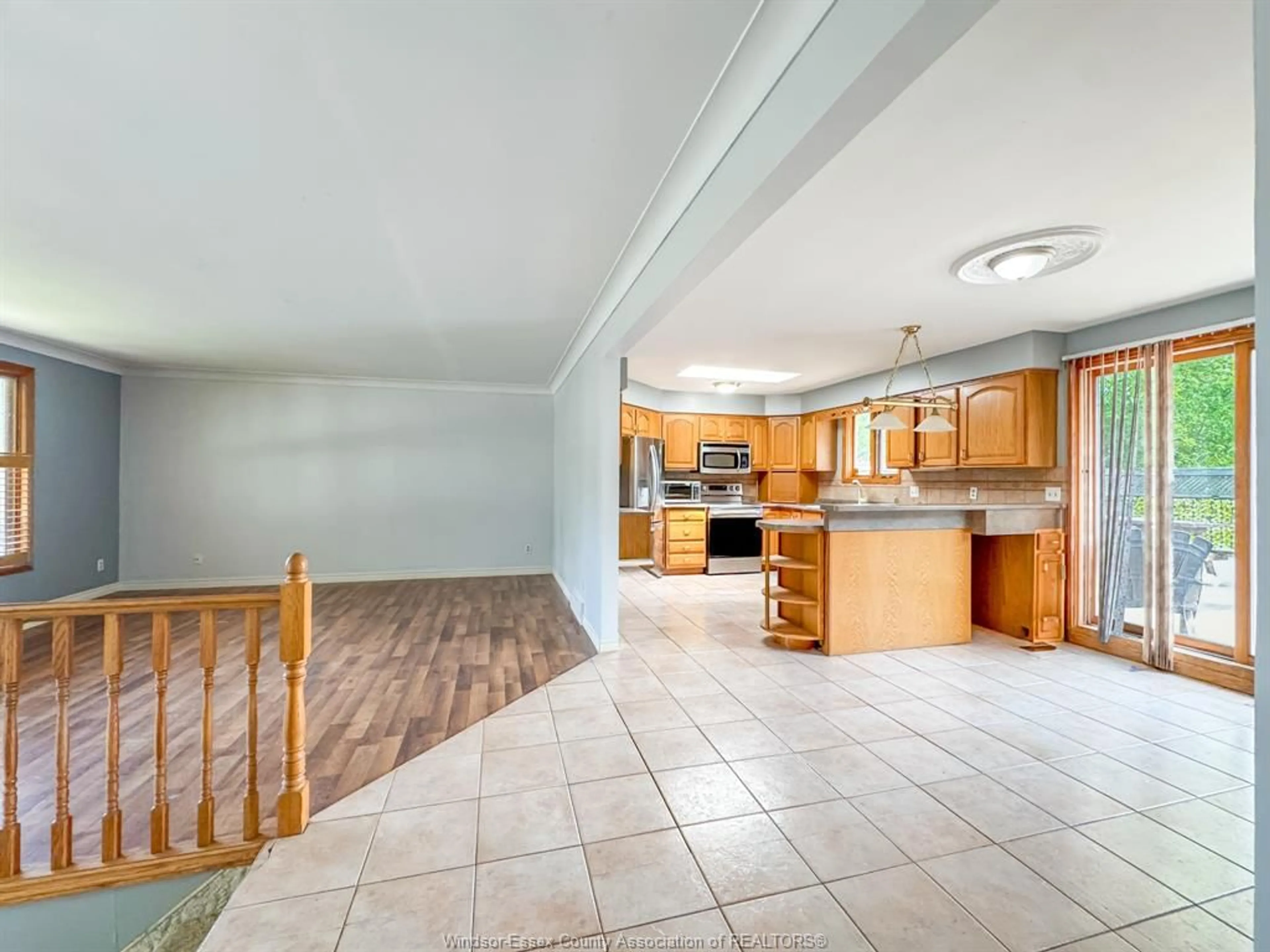 Open concept kitchen, unknown for 159 DUCHARME, Lakeshore Ontario N0R 1A0