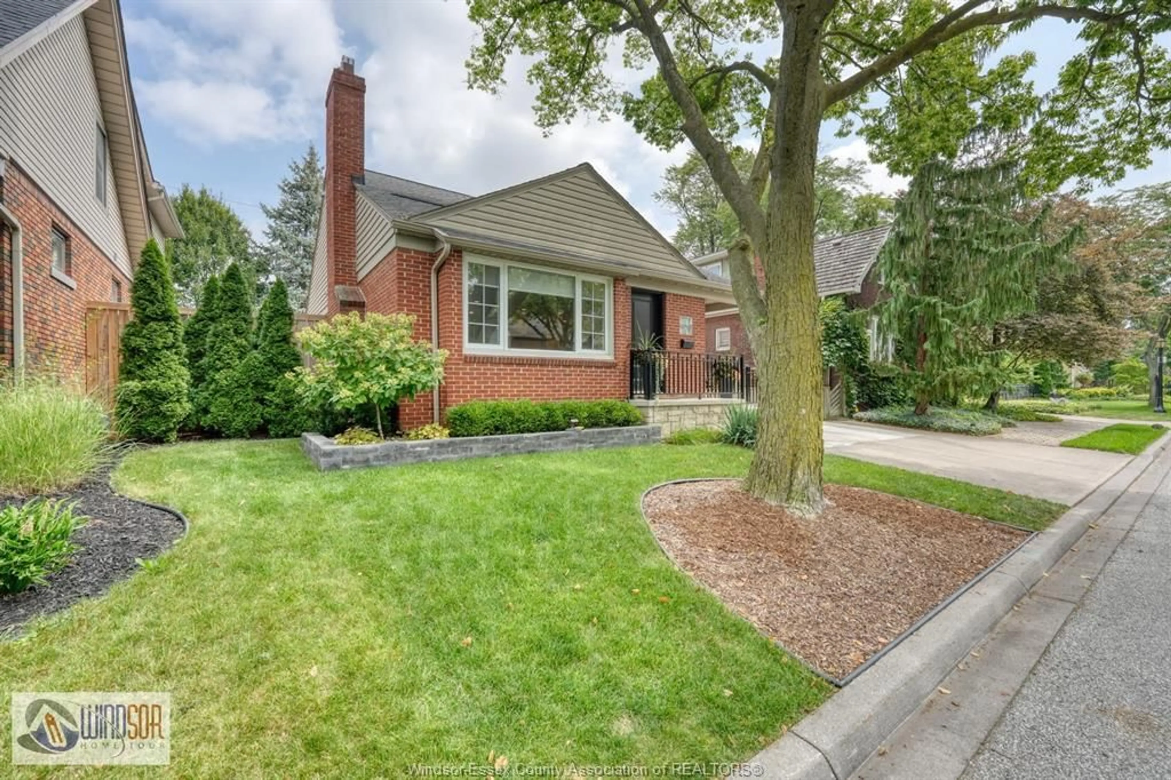 Home with brick exterior material, street for 236 PRADO, Windsor Ontario N8S 2H1