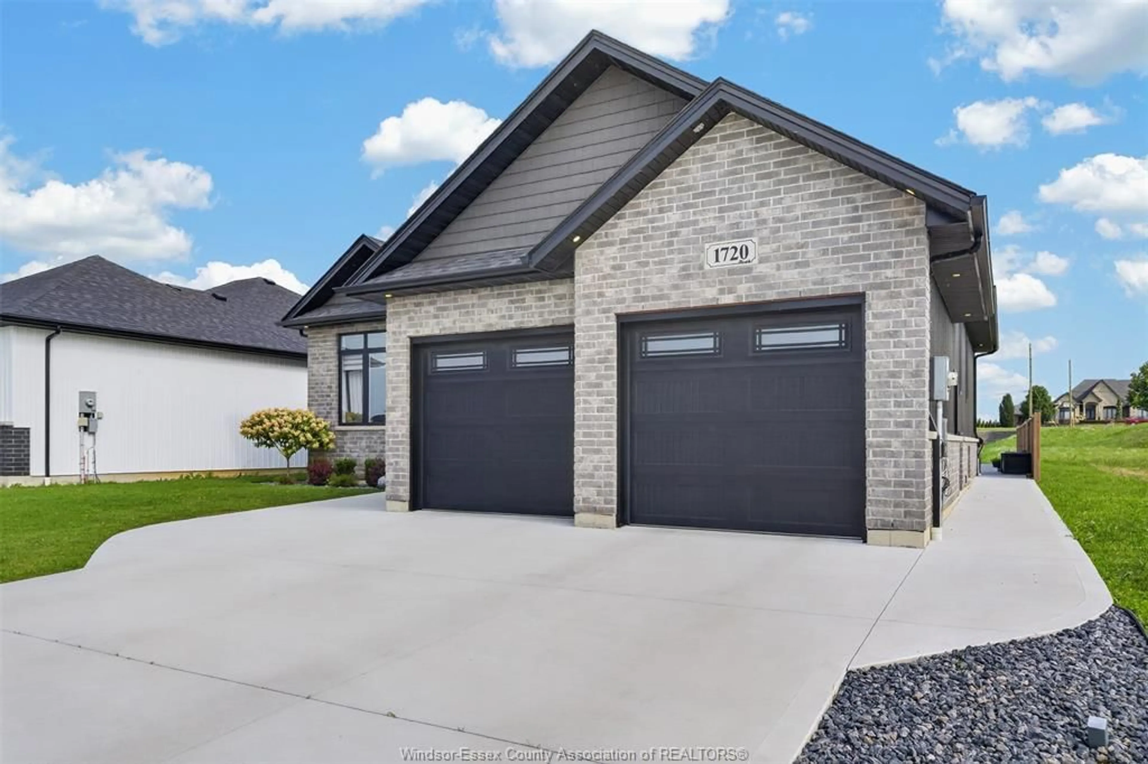 Home with brick exterior material, street for 1720 MUCCI Dr, Kingsville Ontario N0P 2G0