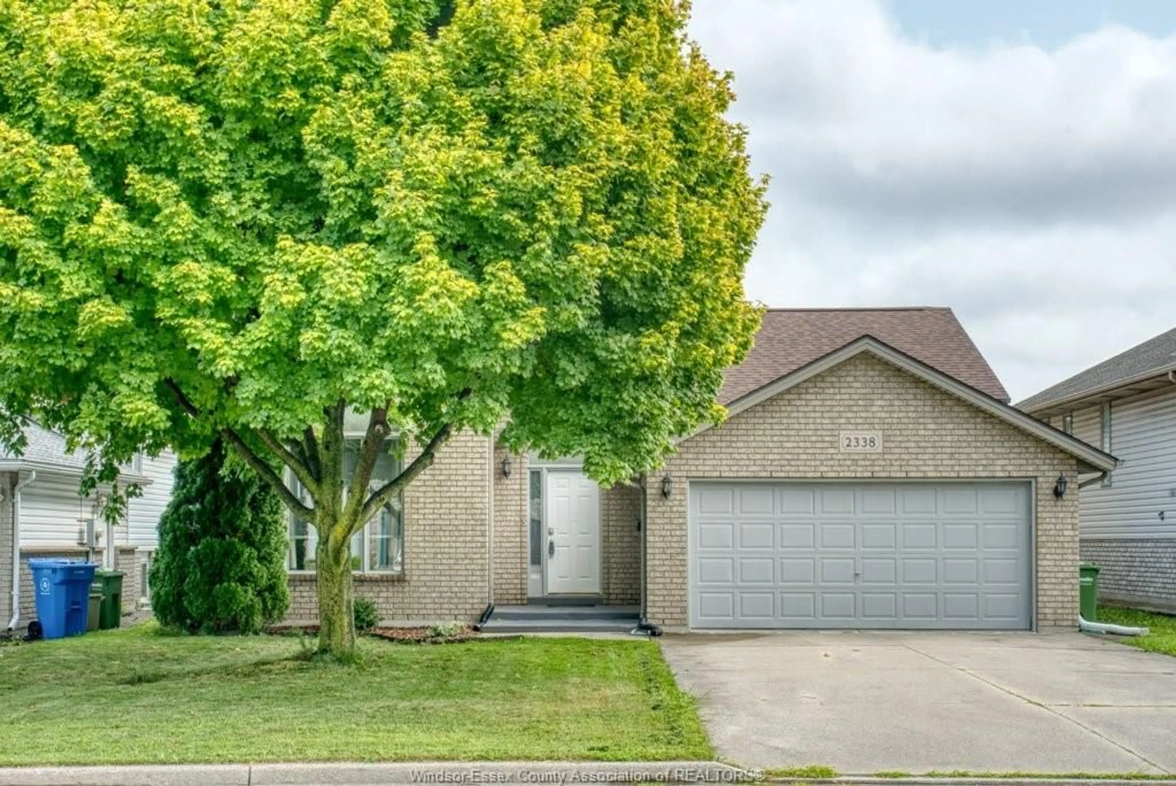 Unknown for 2338 NORTHWAY Ave, Windsor Ontario N9E 4N6