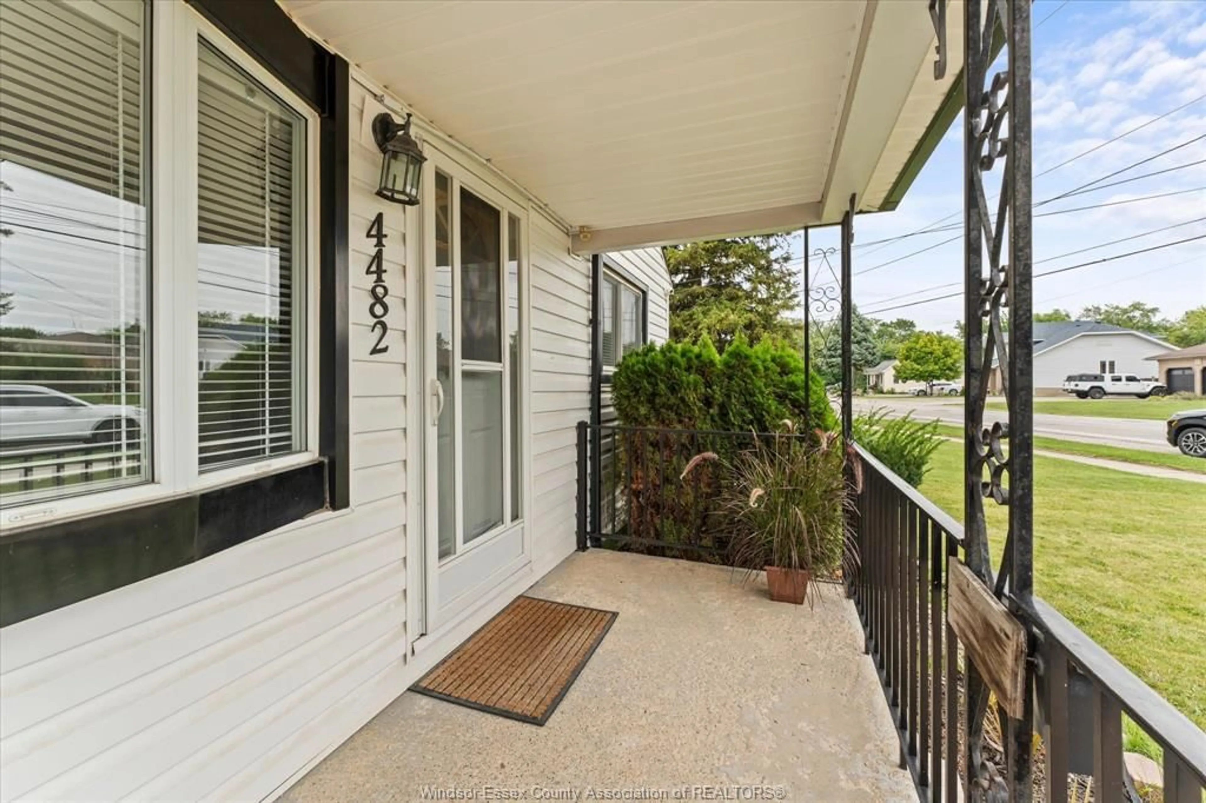 Unknown for 4482 Grand Marais Rd, Windsor Ontario N8W 1X7