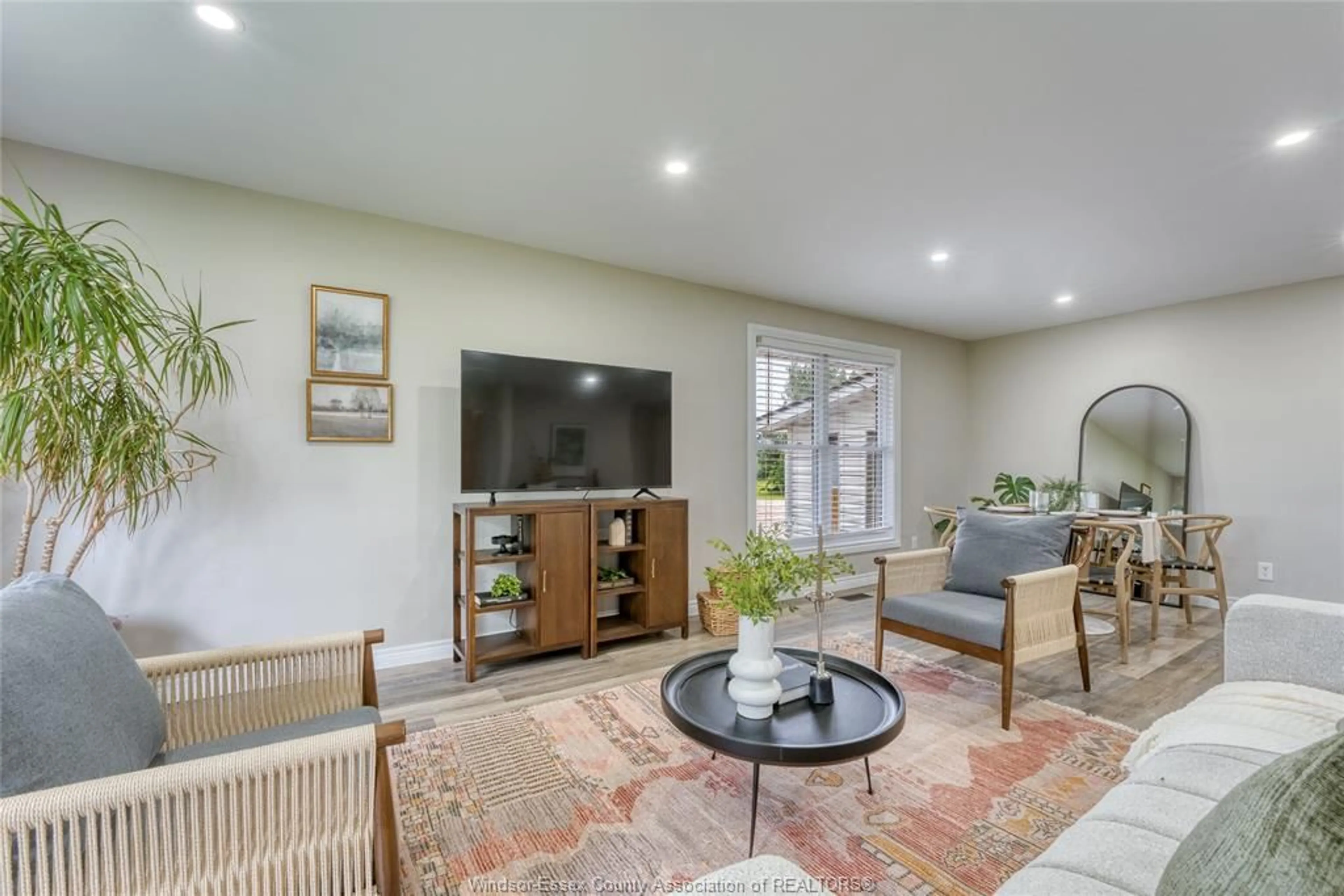 Living room with furniture, unknown for 10236 COUNTY RD 11, Amherstburg Ontario N0R 1J0