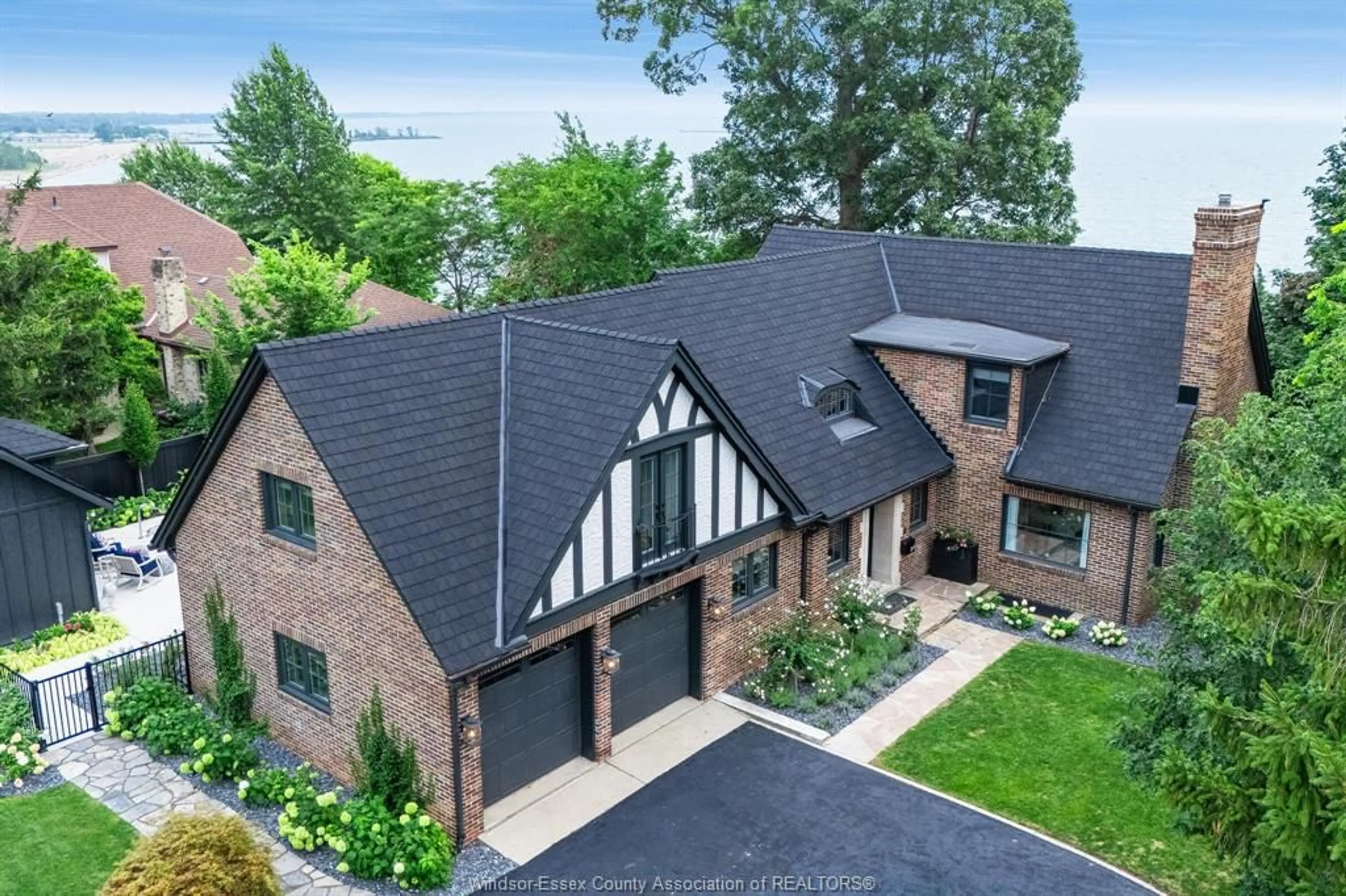 Home with brick exterior material, unknown for 24 Bayshore, Leamington Ontario N8H 4A8