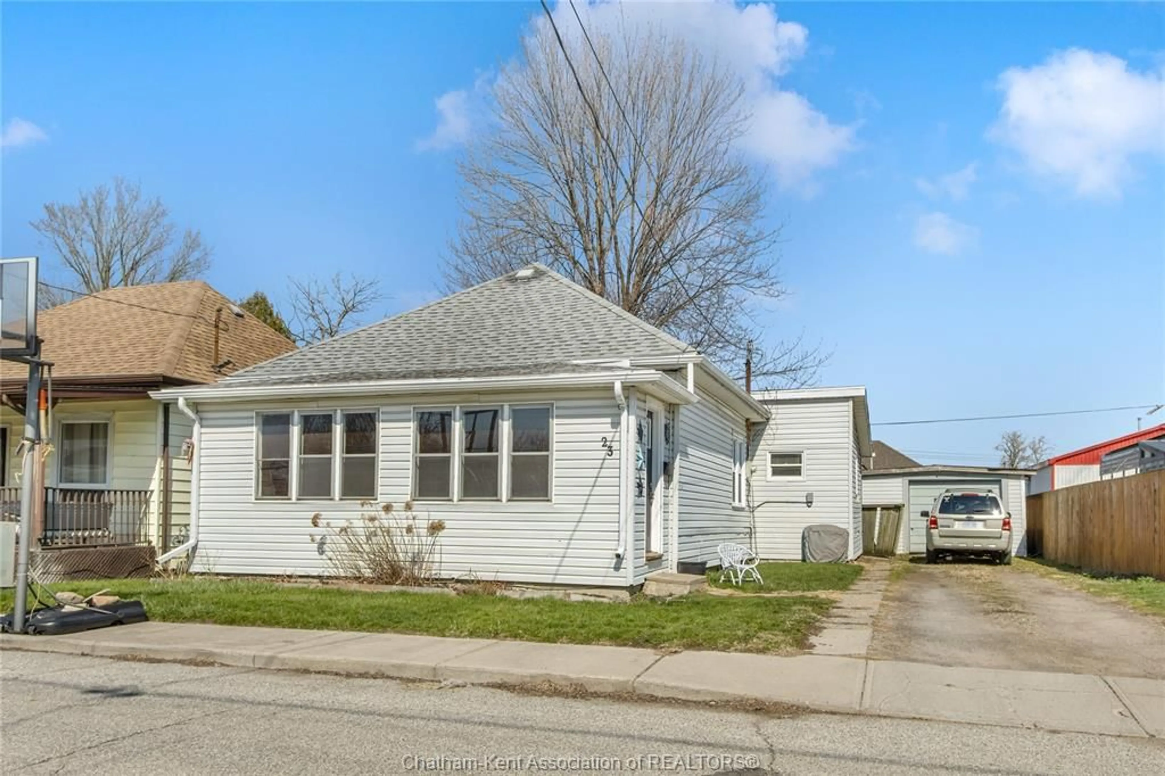 Unknown for 23 DEGGE St, Chatham Ontario N7M 4X3