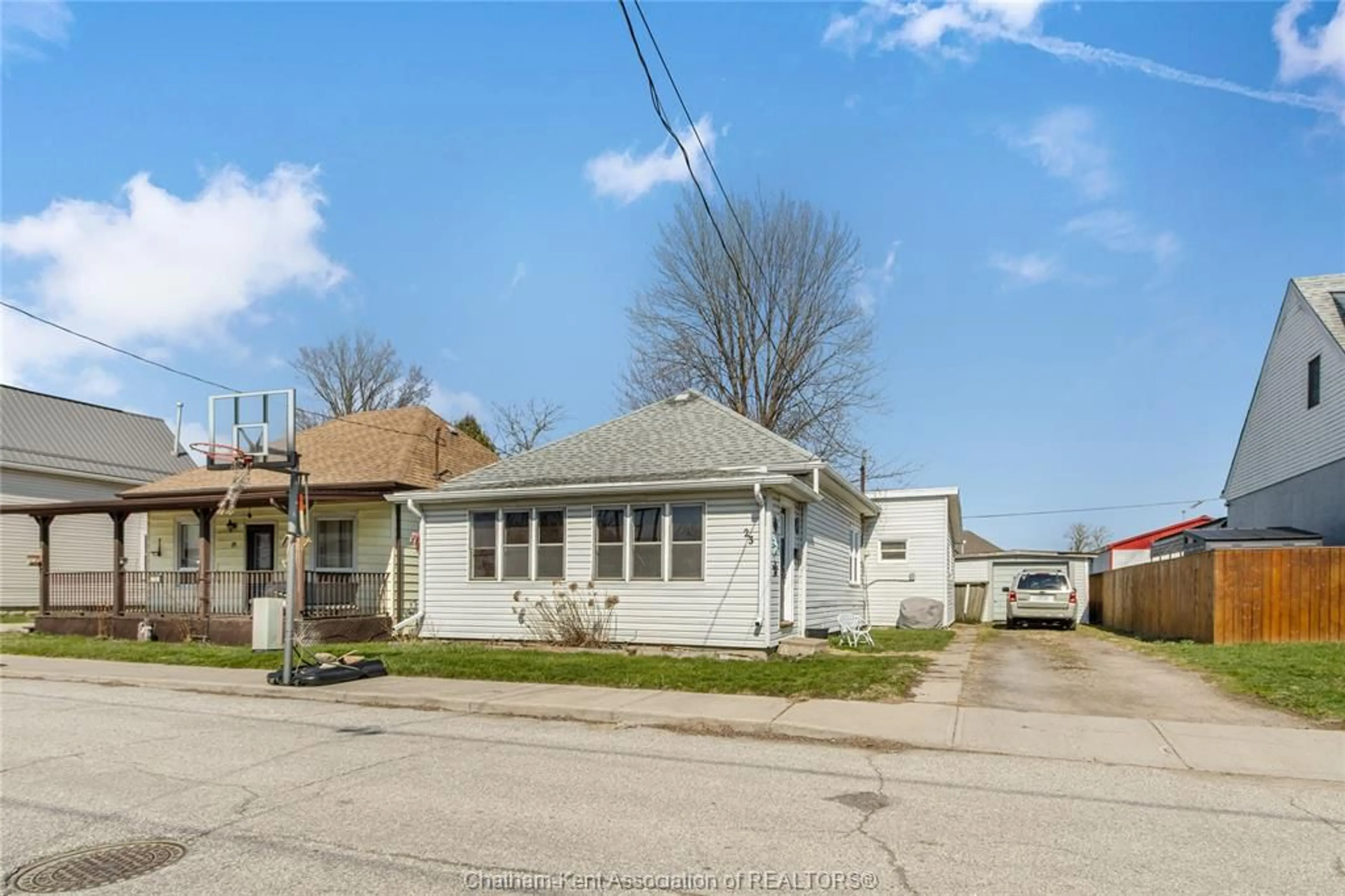 Unknown for 23 DEGGE St, Chatham Ontario N7M 4X3