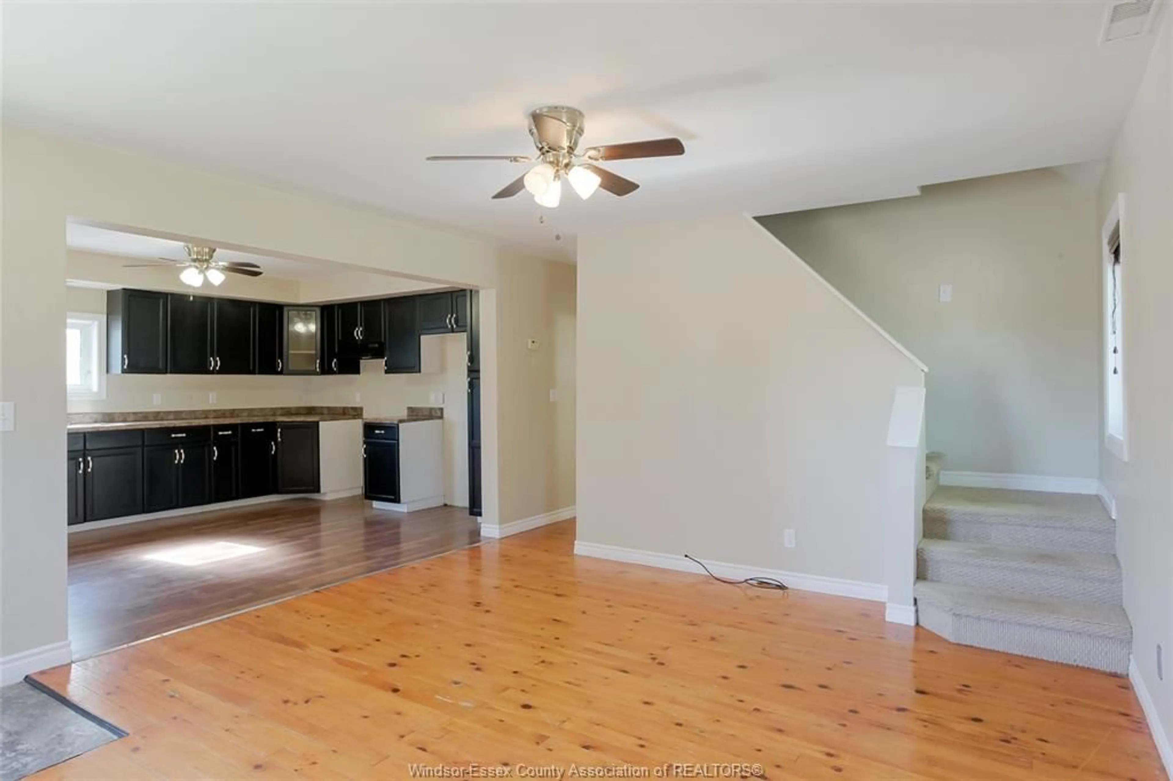 A pic of a room for 6887 TECUMSEH, Lakeshore Ontario N0R 1N0