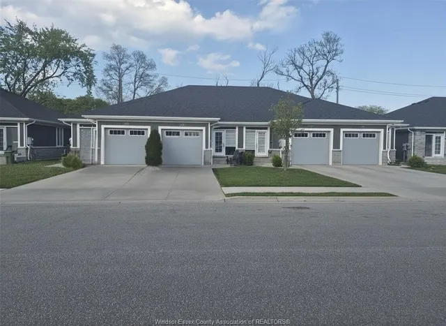 1974 ETHAN Crt, Windsor 3