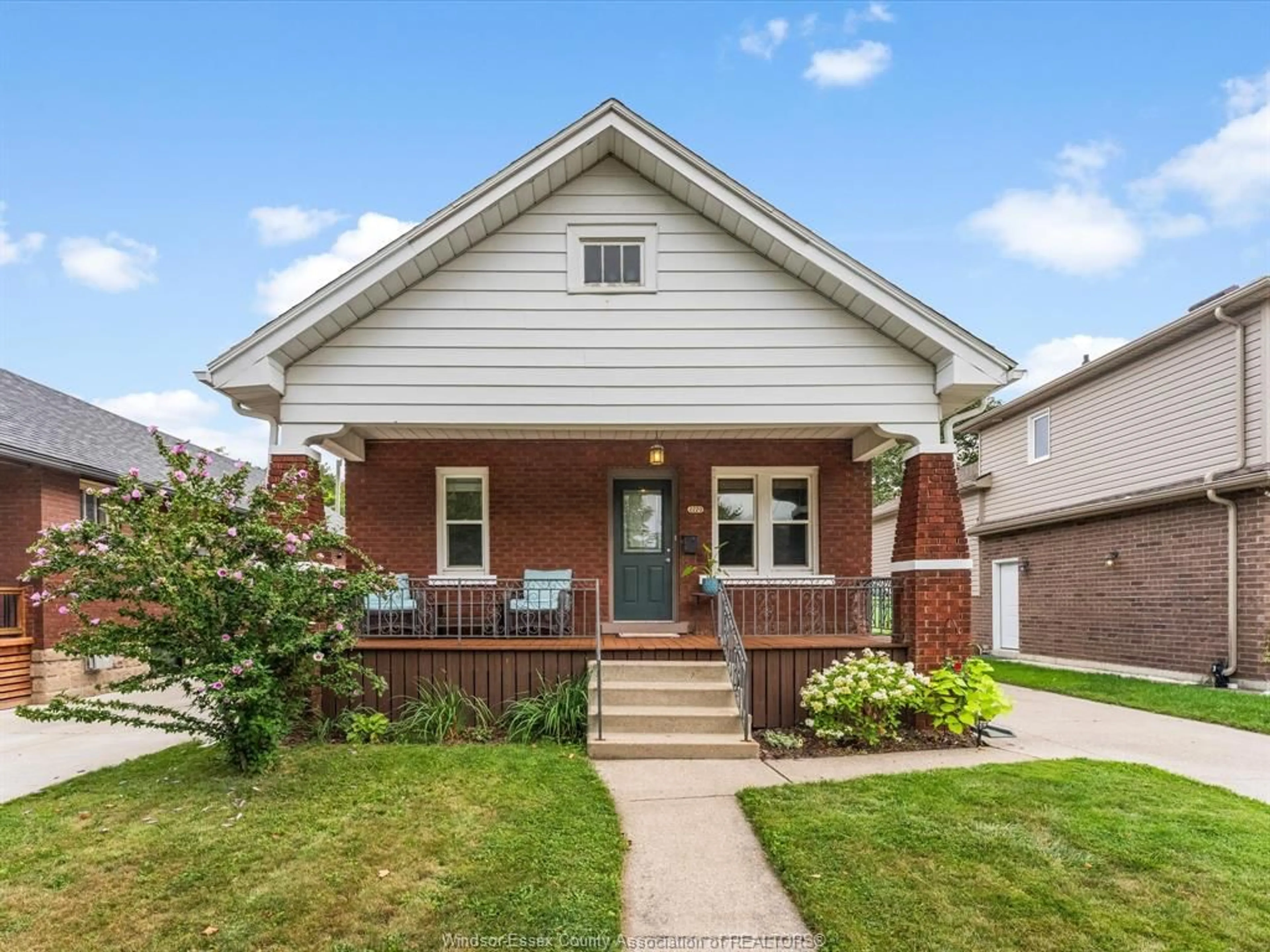 Home with brick exterior material, street for 2220 LINCOLN Rd, Windsor Ontario N8W 2R2