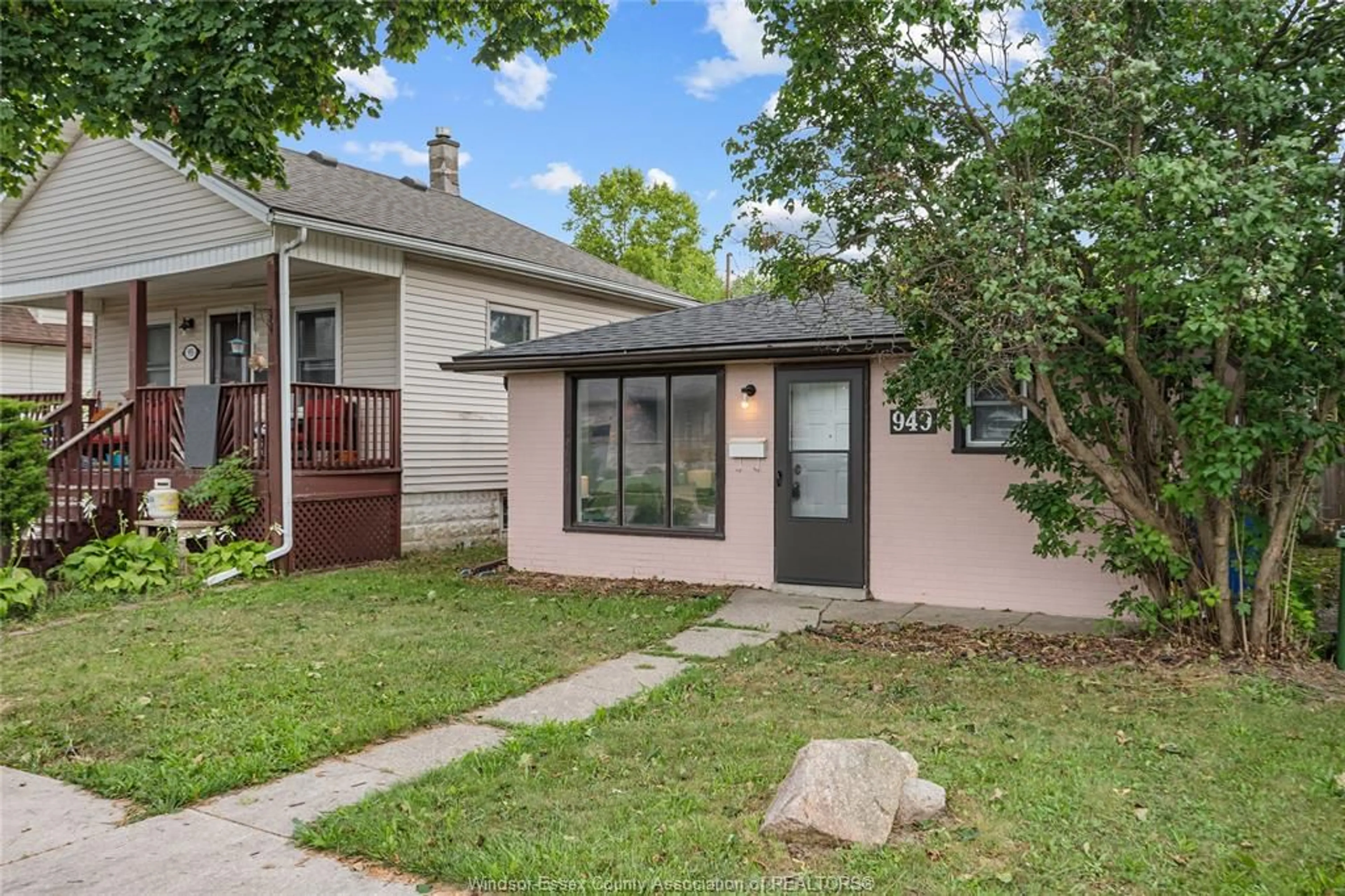 Home with vinyl exterior material, street for 949 ELLROSE Ave, Windsor Ontario N8Y 3W8