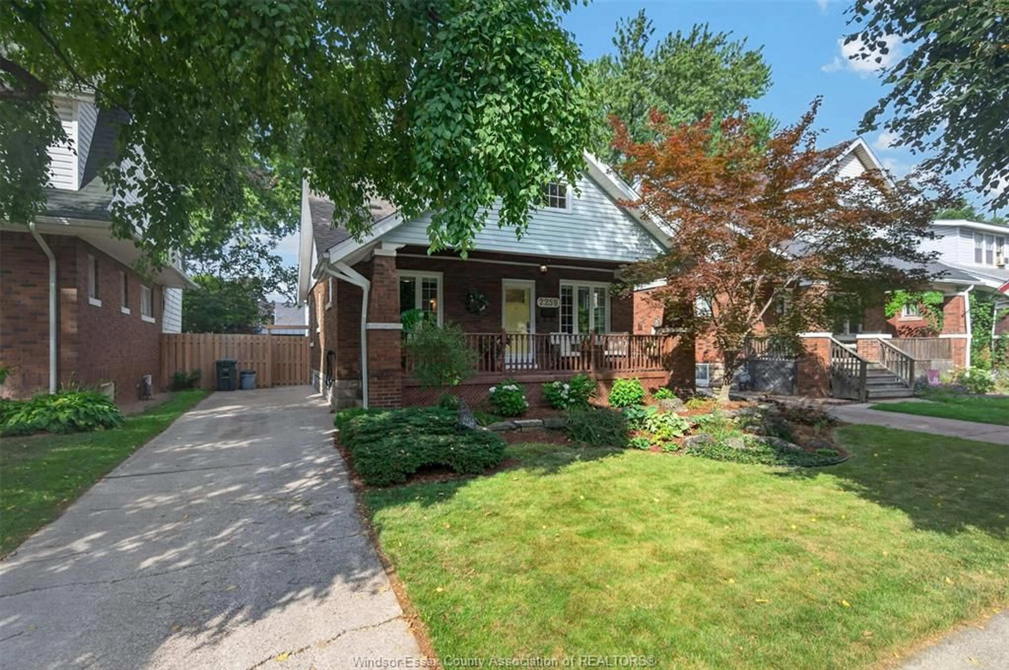 Home with brick exterior material, street for 2259 LINCOLN, Windsor Ontario N8W 2R3