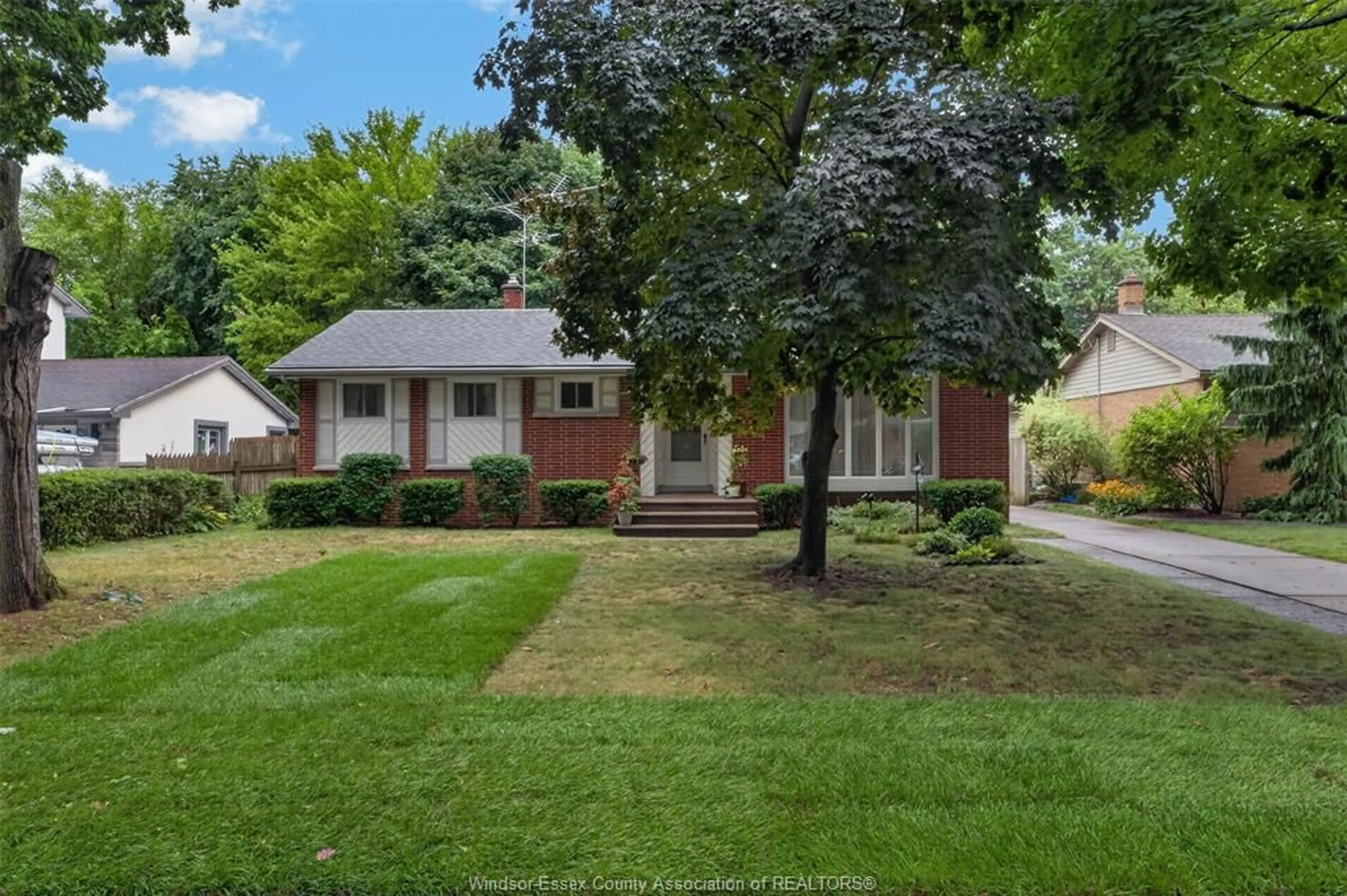 Home with brick exterior material, street for 3477 ST PATRICK'S, Windsor Ontario N9E 3H5