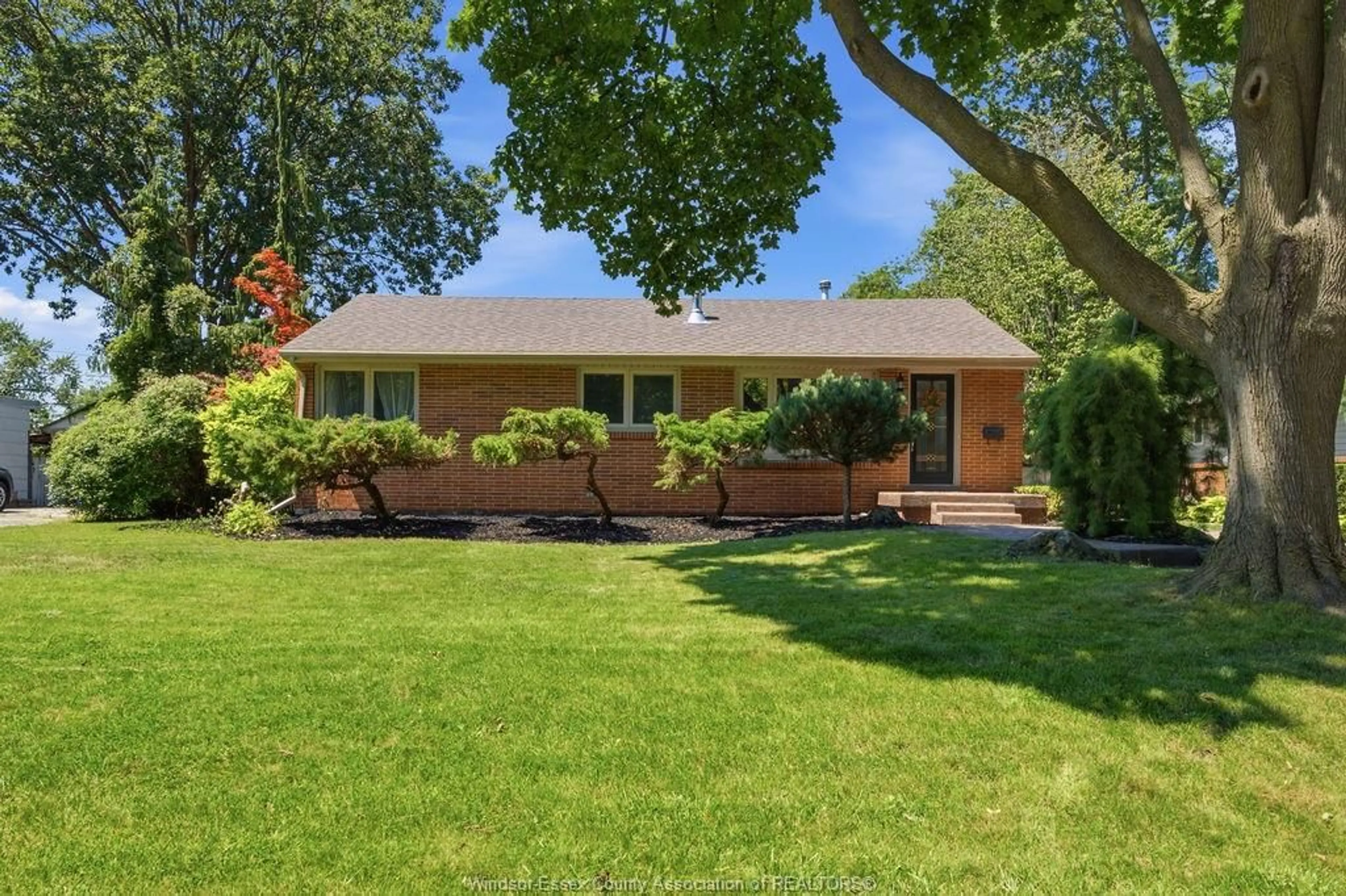 Home with brick exterior material, street for 251 ST. MARKS Rd, Tecumseh Ontario N8N 2H6