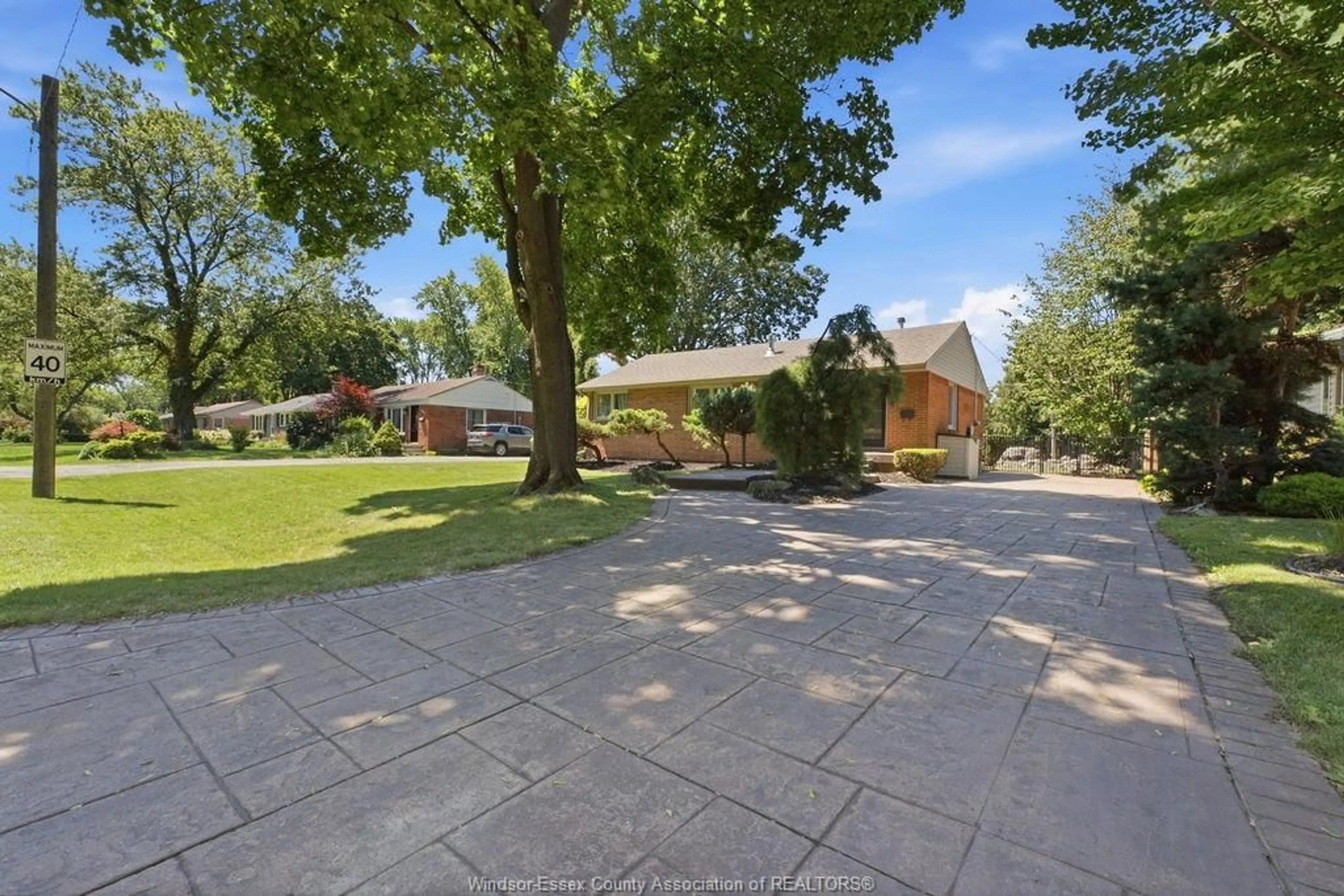 A pic from outside/outdoor area/front of a property/back of a property/a pic from drone, street for 251 ST. MARKS Rd, Tecumseh Ontario N8N 2H6