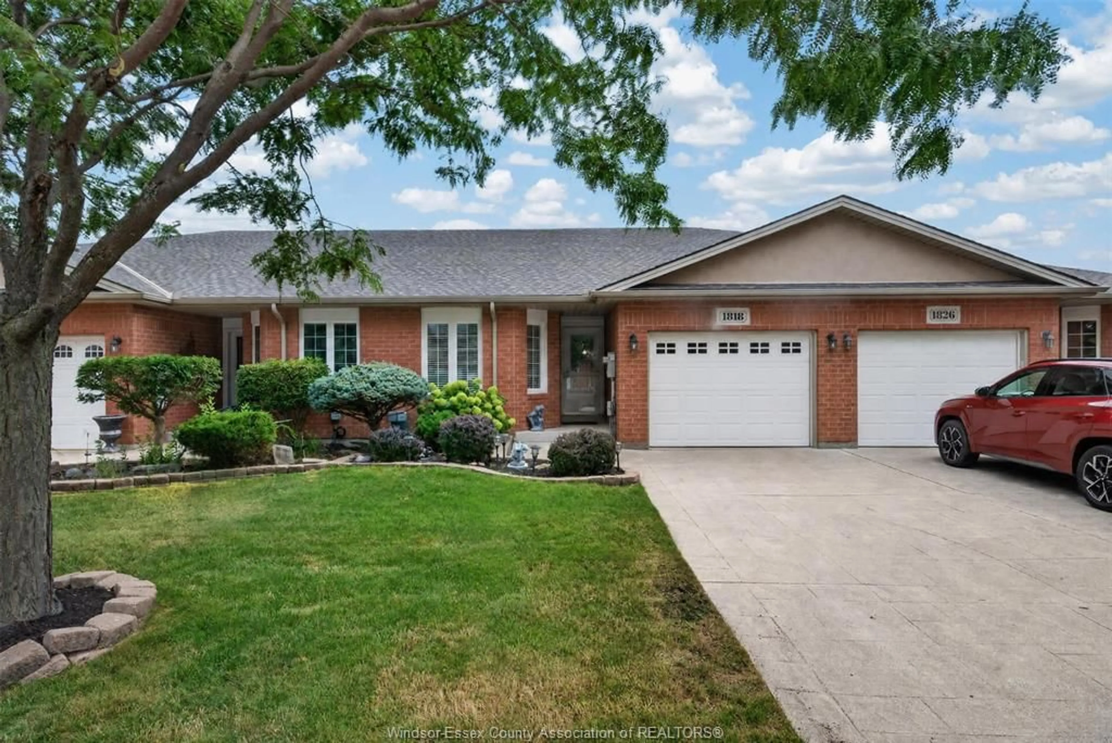Home with brick exterior material, street for 1818 LUXURY, Windsor Ontario N8P 1T2