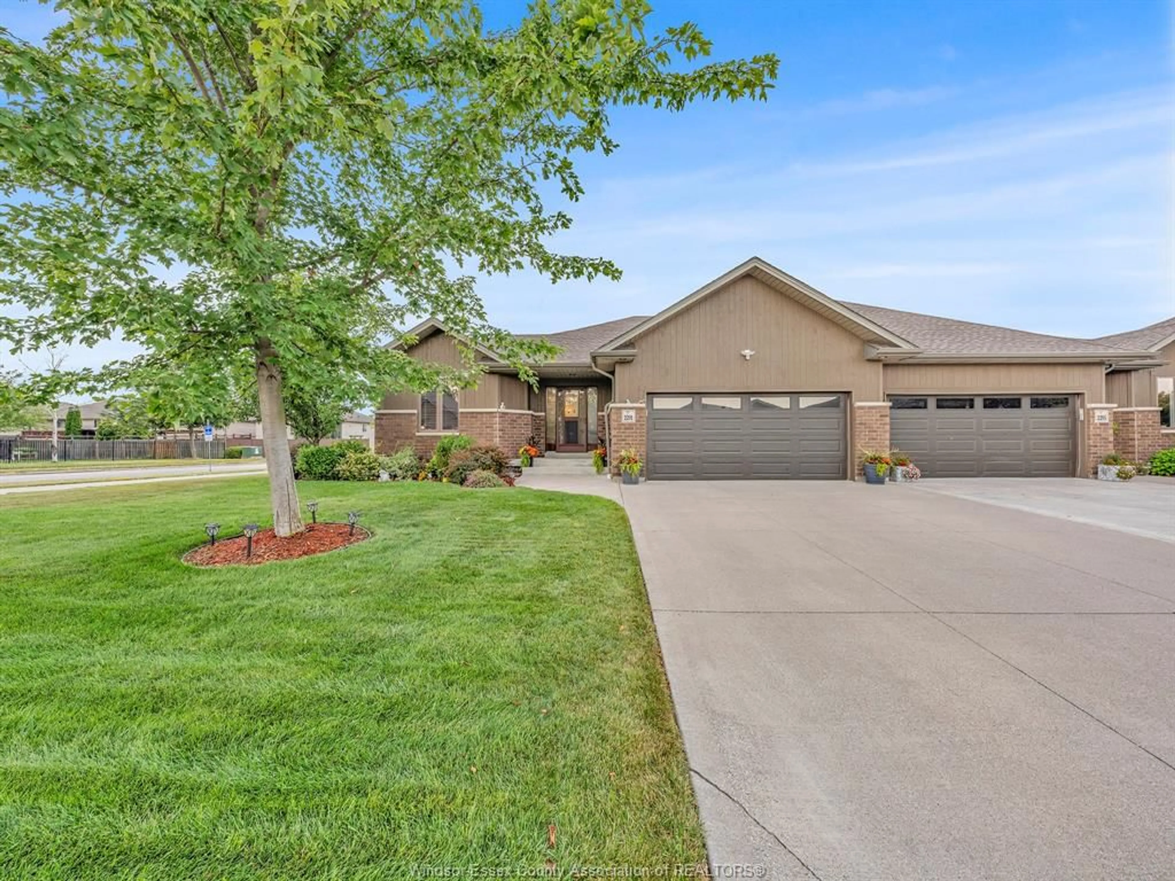 Home with brick exterior material, street for 2291 MAITLAND, Windsor Ontario N8P 0B7