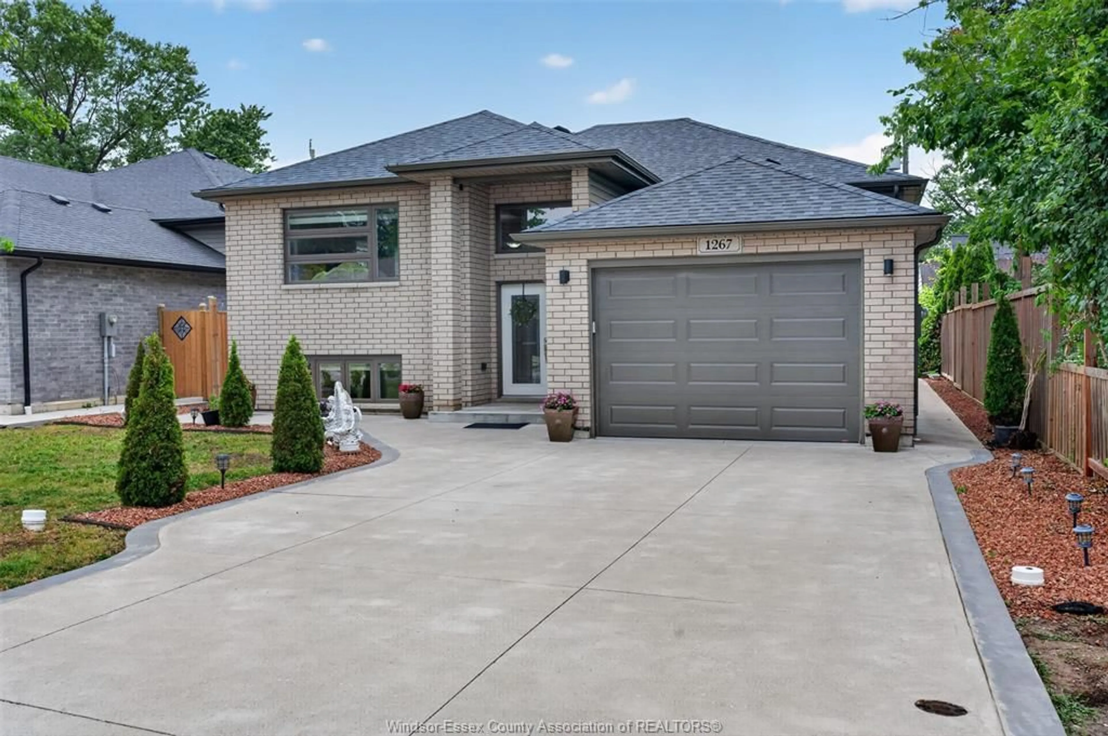 Home with brick exterior material, street for 1267 EASTLAWN Ave, Windsor Ontario N8S 0A7