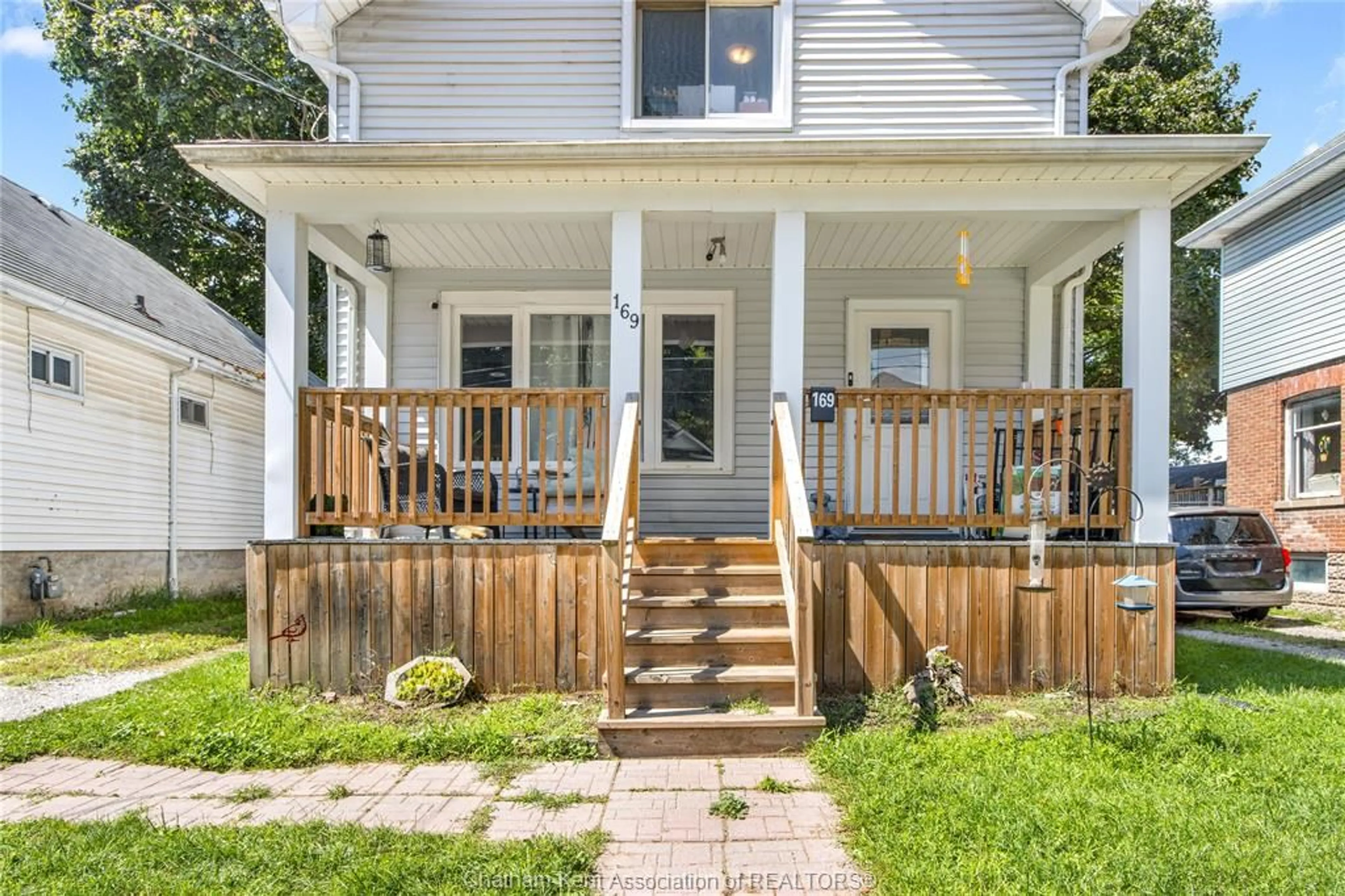 Patio, street for 169 LORNE Ave, Chatham Ontario N7M 1S4
