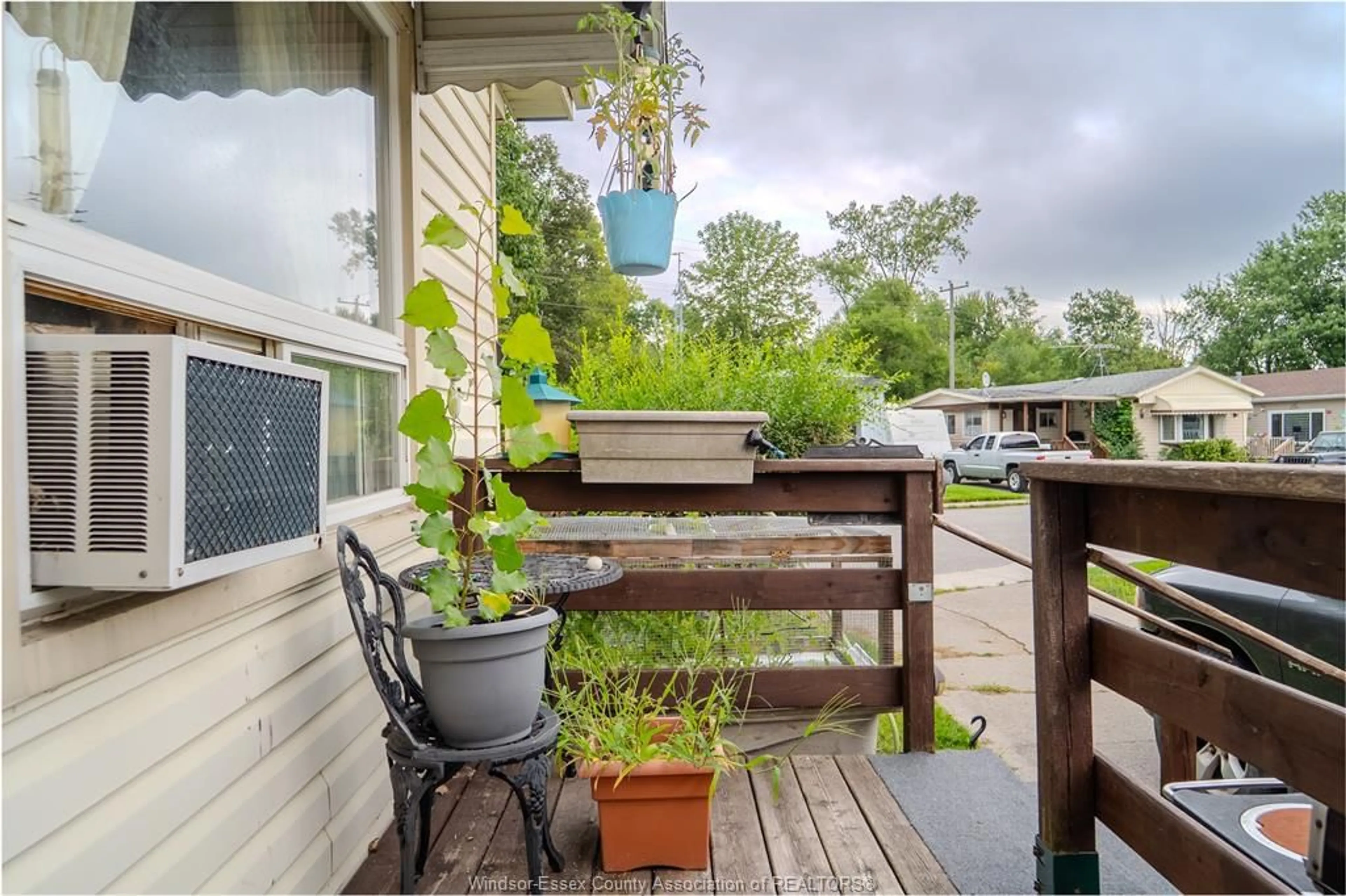 Patio, water/lake/river/ocean view for 293 Forest Pl, Essex Ontario N8M 2B7