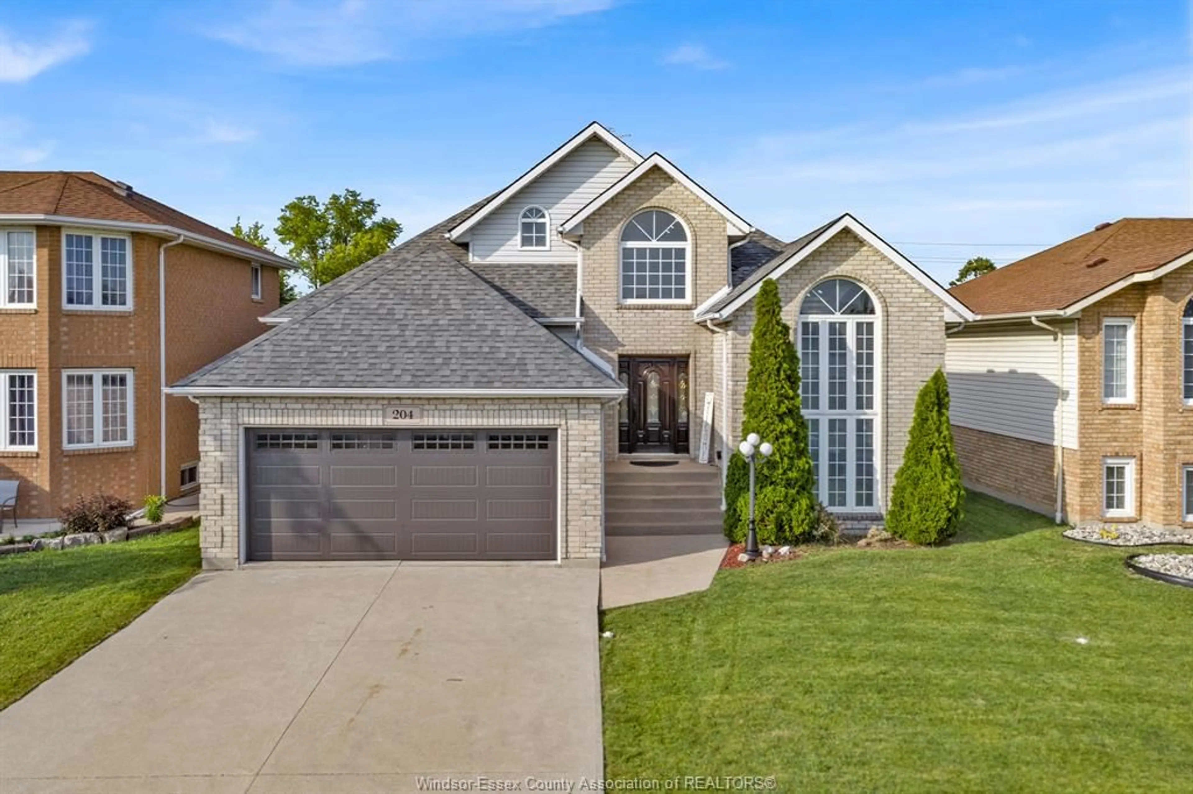 Home with brick exterior material, street for 204 HAMPTON Cres, Windsor Ontario N9E 4M4