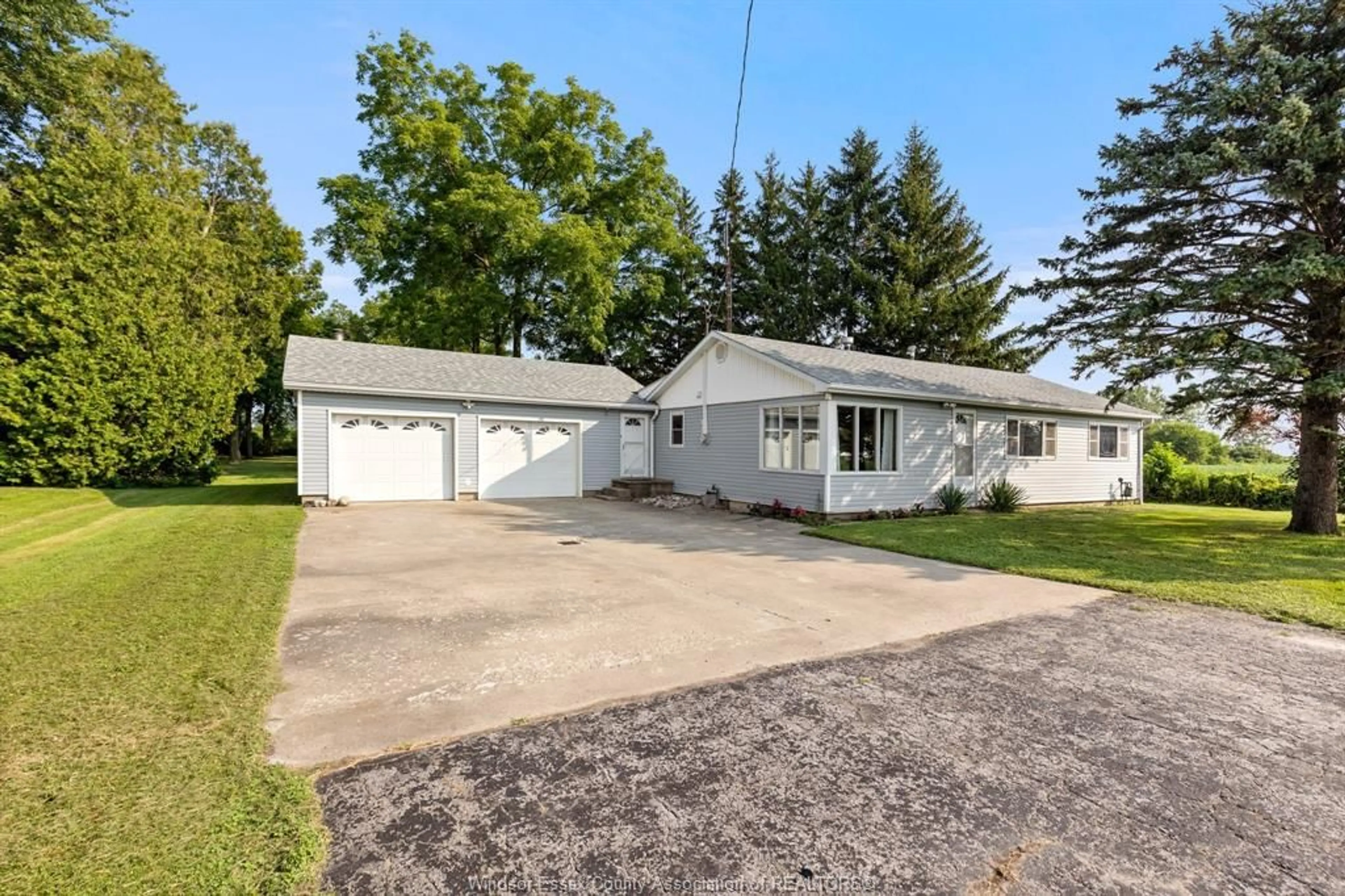 Unknown for 4453 TECUMSEH Line, Tilbury Ontario N0P 2L0