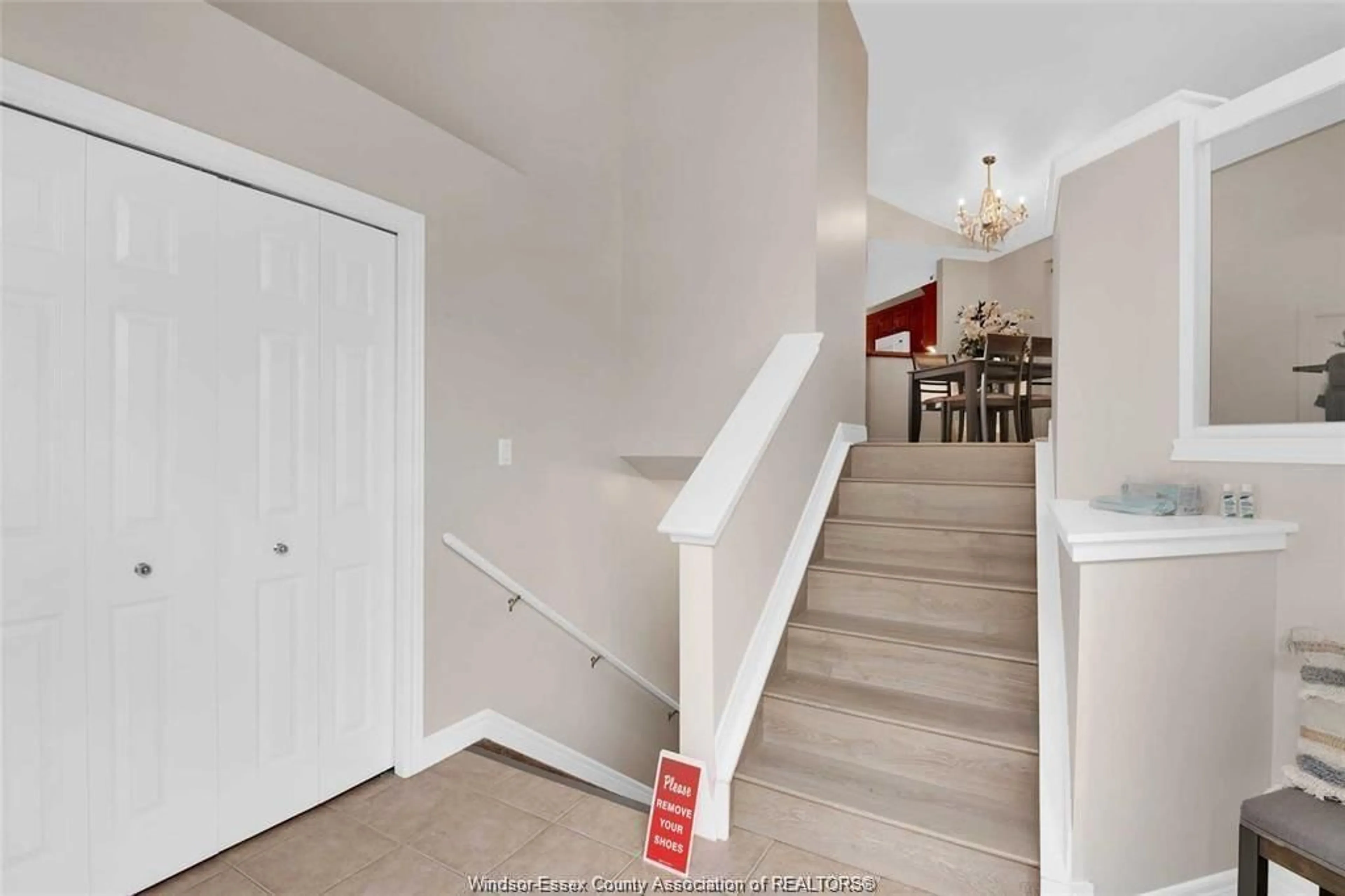 Unknown for 831 LAWNDALE, Kingsville Ontario N9Y 3S5