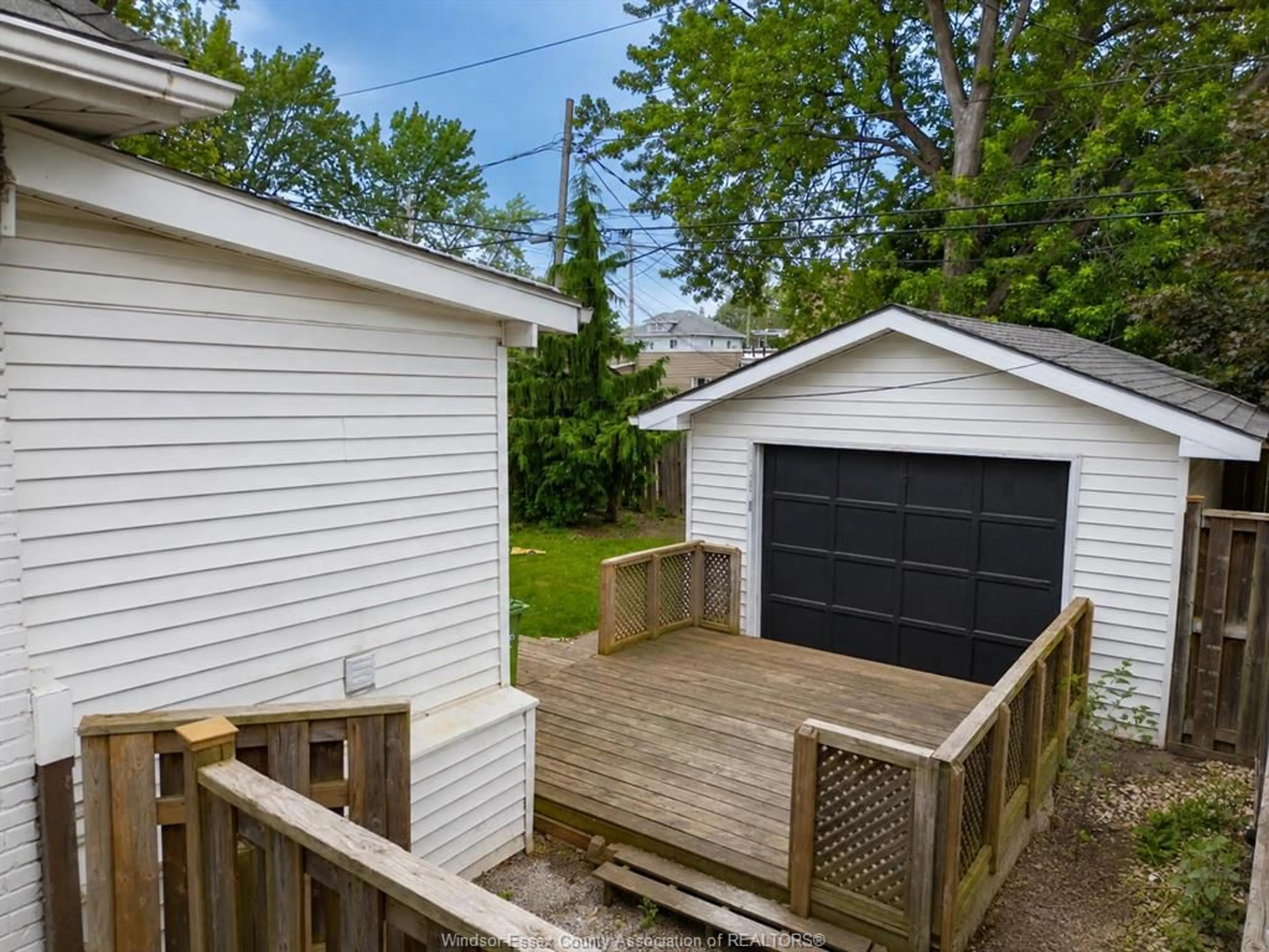 Shed for 1091 LENA, Windsor Ontario N9C 3K3