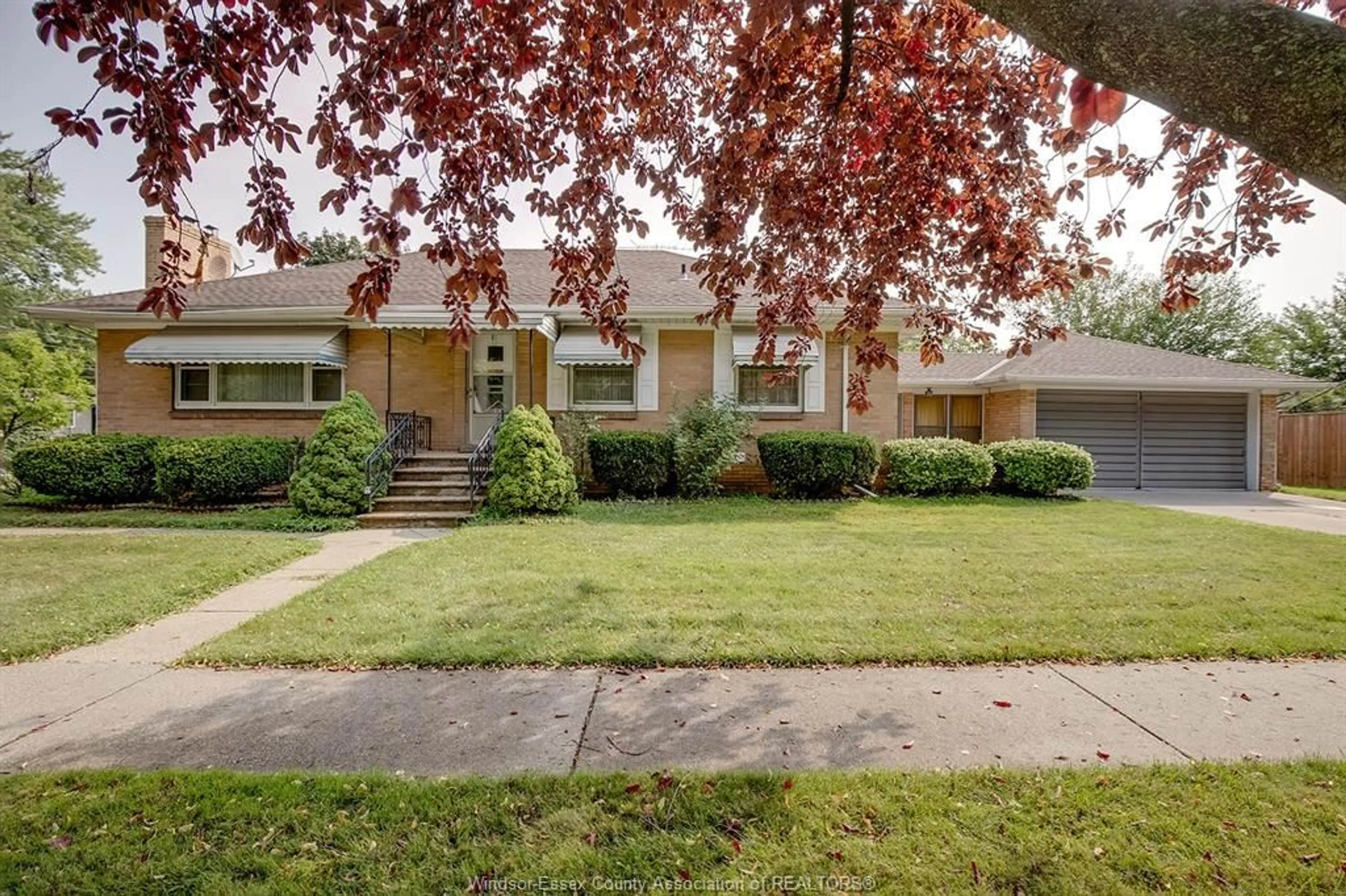 Unknown for 4305 PLEASANT Pl, Windsor Ontario N8Y 2E9