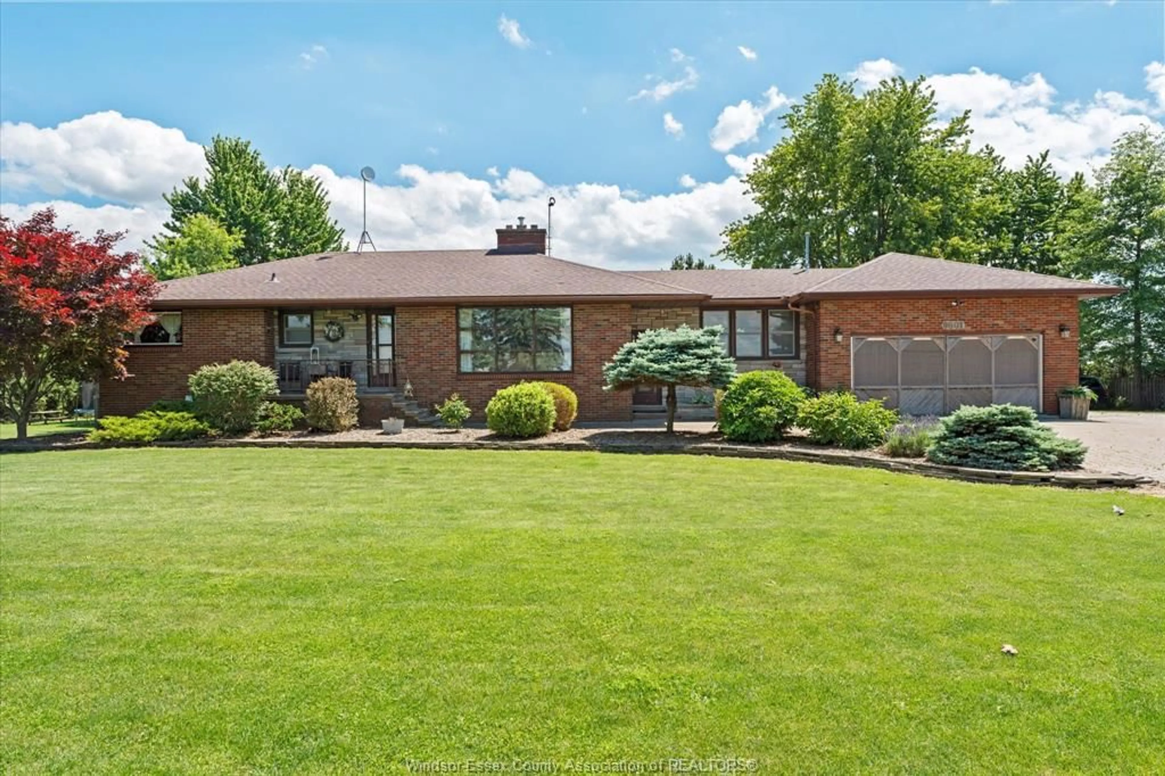 Home with brick exterior material, street for 9601 COUNTY RD 18, Amherstburg Ontario N9V 2Y8