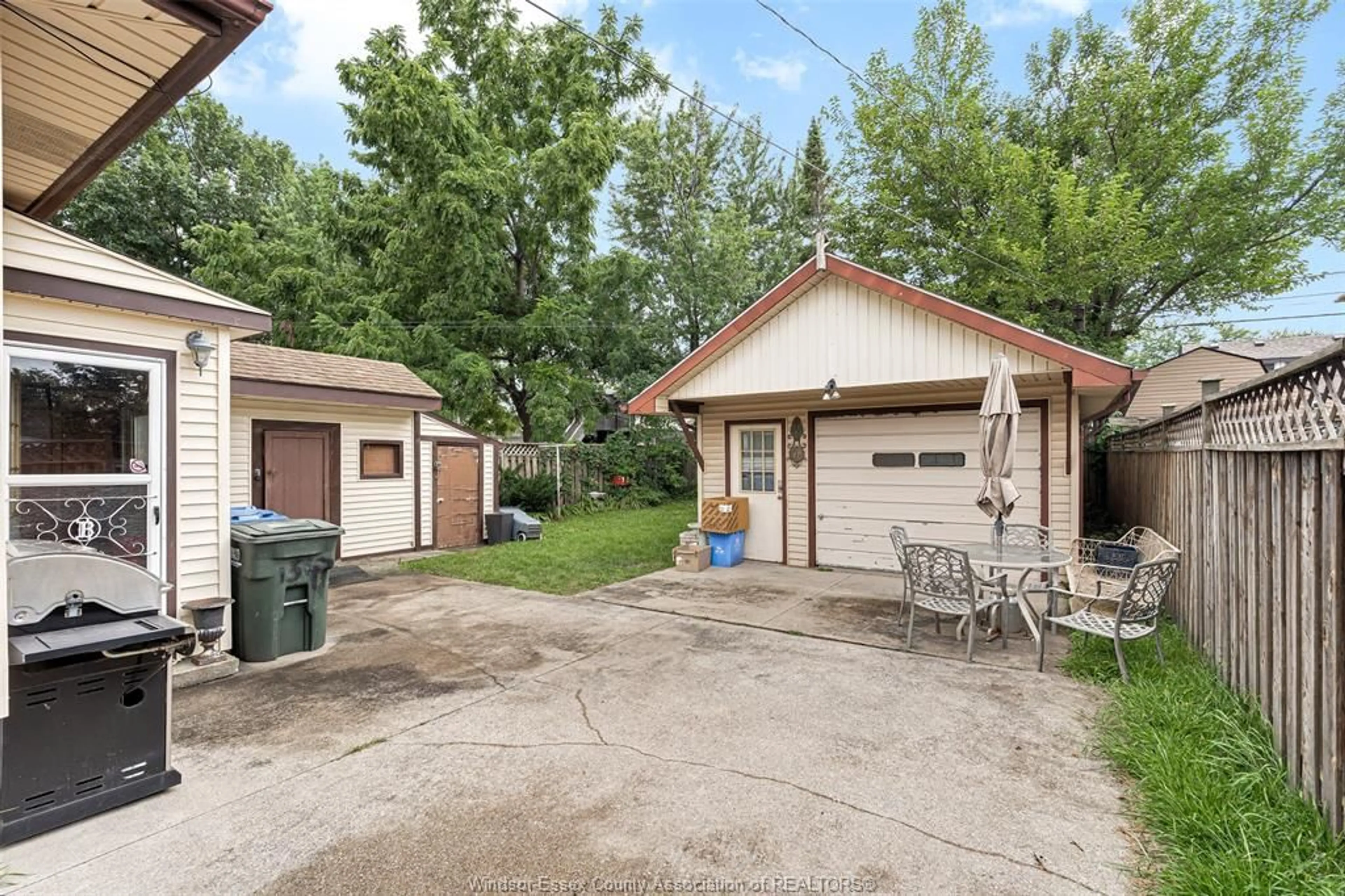 Unknown for 1547 ELLROSE Ave, Windsor Ontario N8Y 3X6