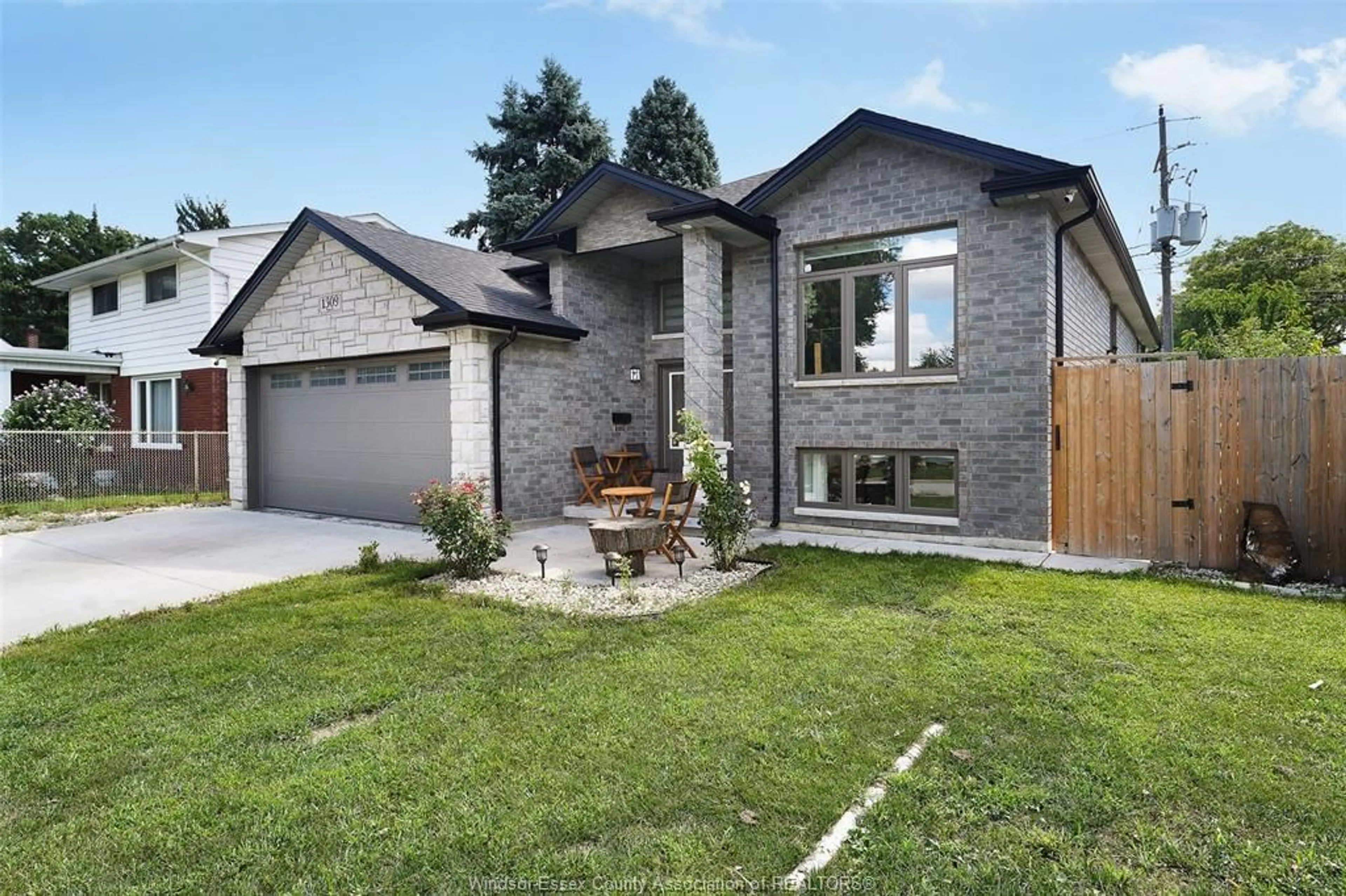 Home with brick exterior material, street for 1309 CHAPPELL Ave, Windsor Ontario N9C 3E1