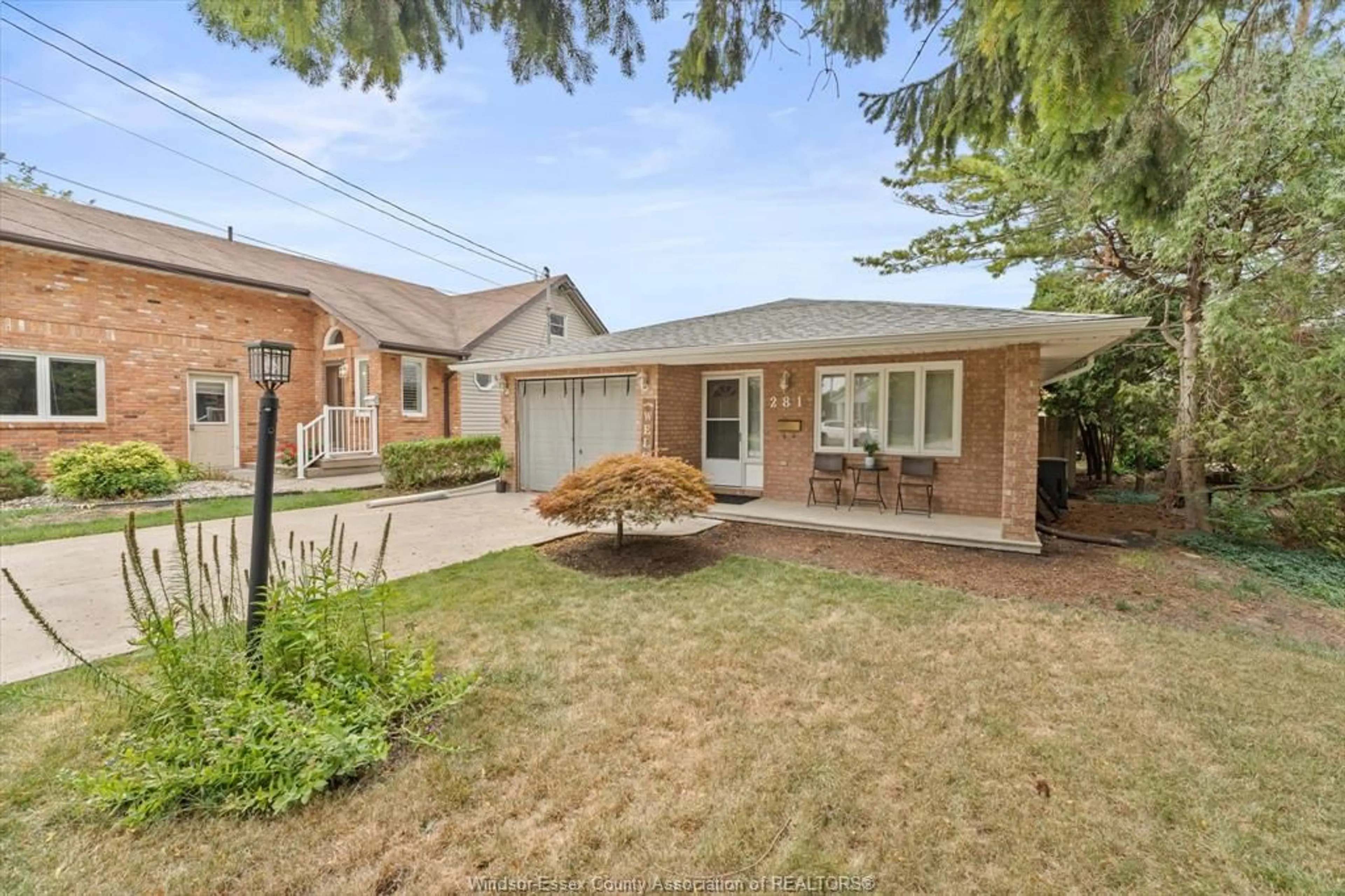 Home with brick exterior material, street for 281 ST PAUL Ave, Windsor Ontario N8S 3K7