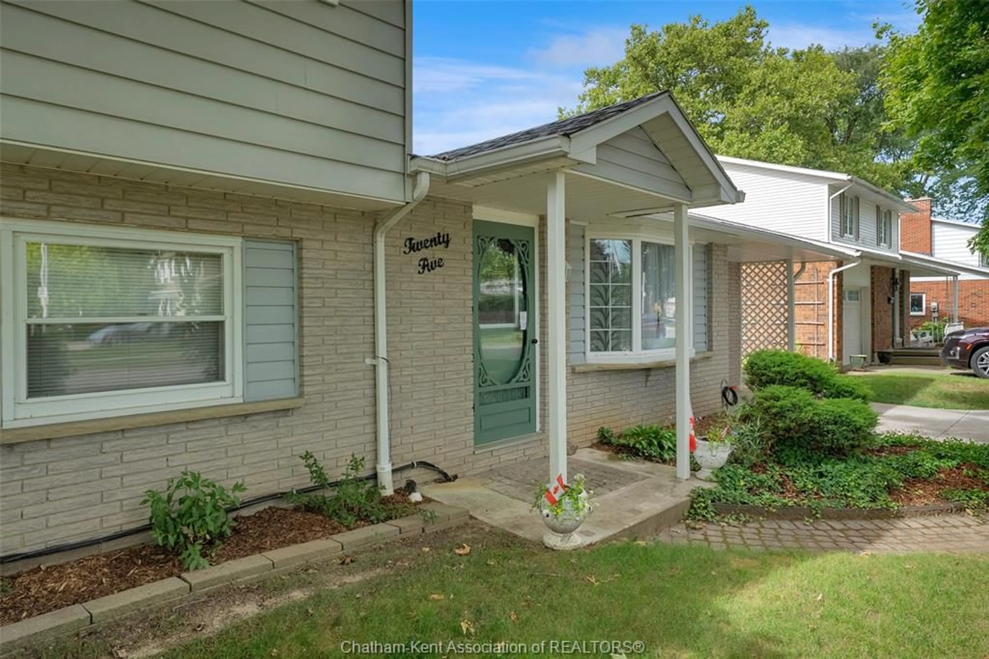 Unknown for 25 Sylvester Dr, Chatham Ontario N7M 2B7