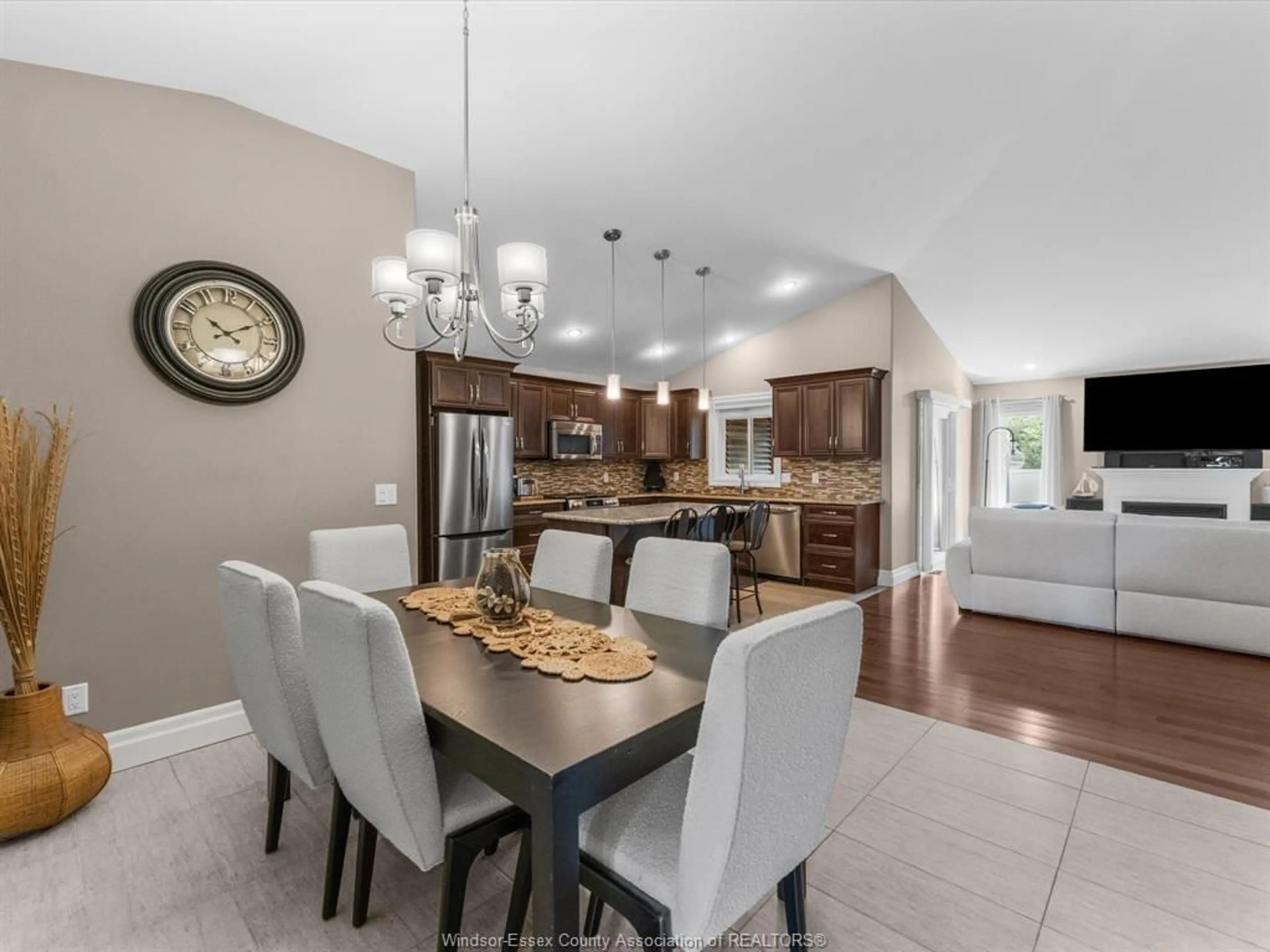 Open concept kitchen, unknown for 500 BROWN Cres, Amherstburg Ontario N9V 0B9