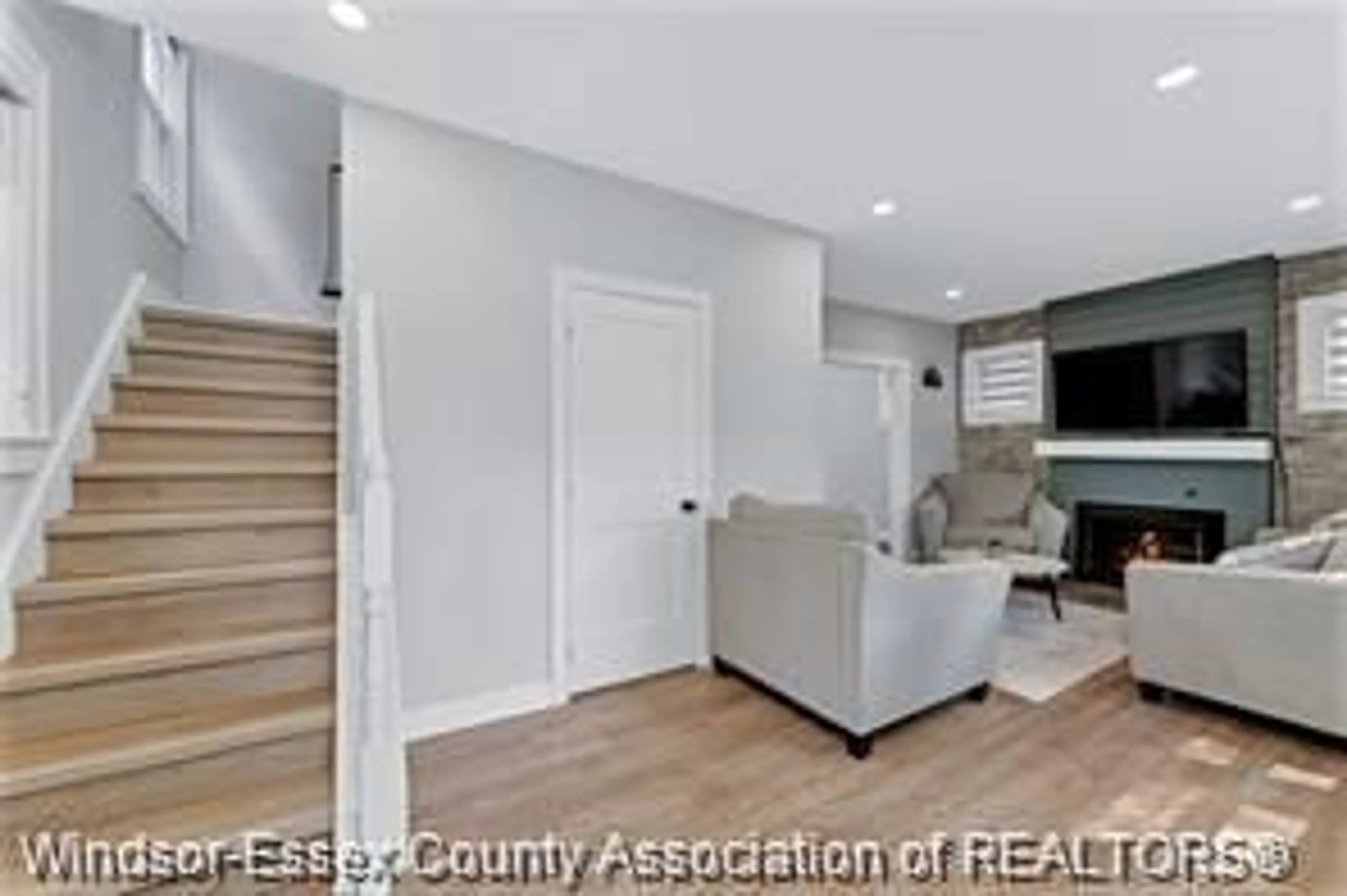 Unknown for 1516 DOUGALL Ave, Windsor Ontario N8X 1S1