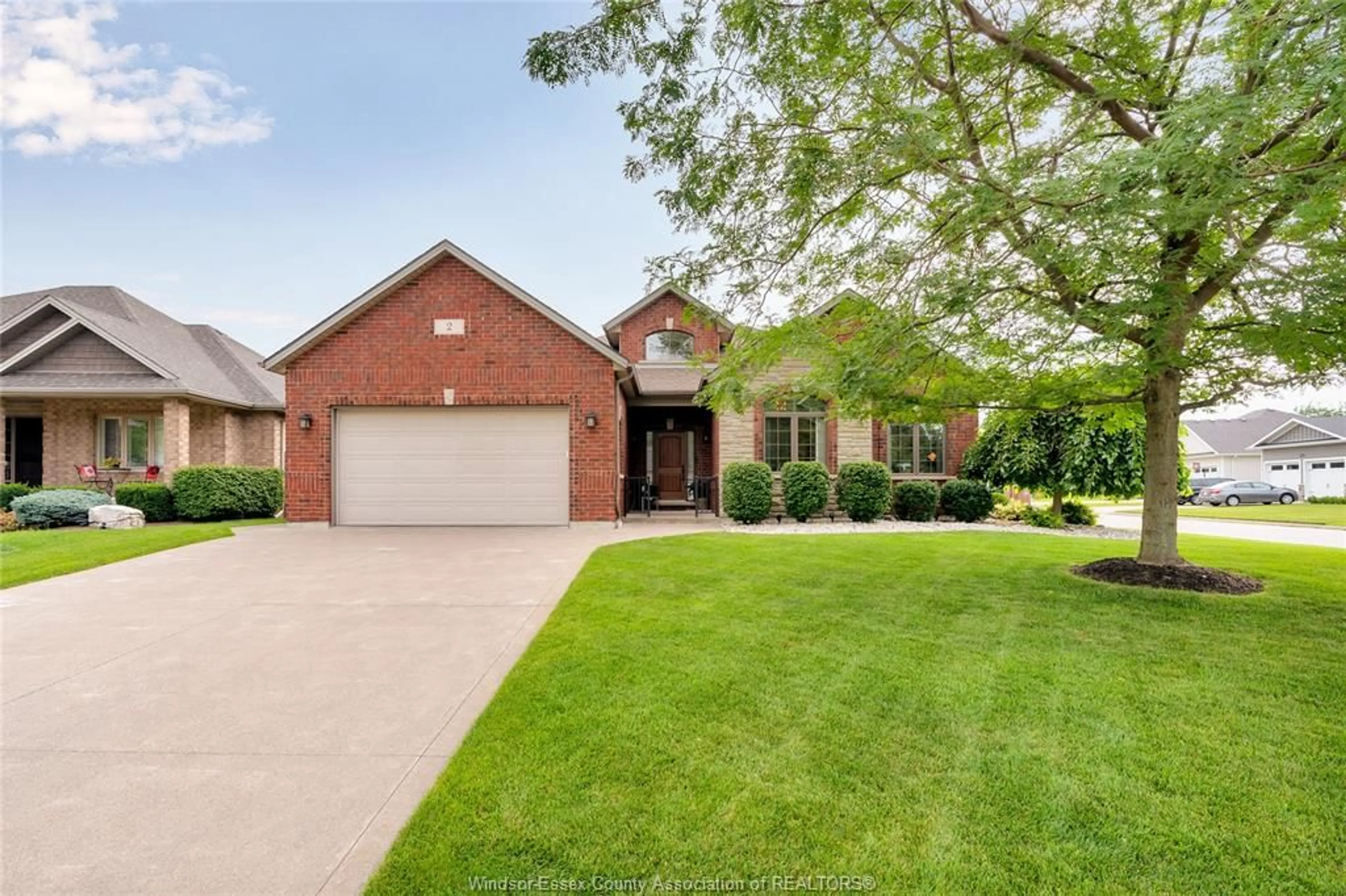 Home with brick exterior material, street for 2 PRIMROSE, Kingsville Ontario N9Y 0A4