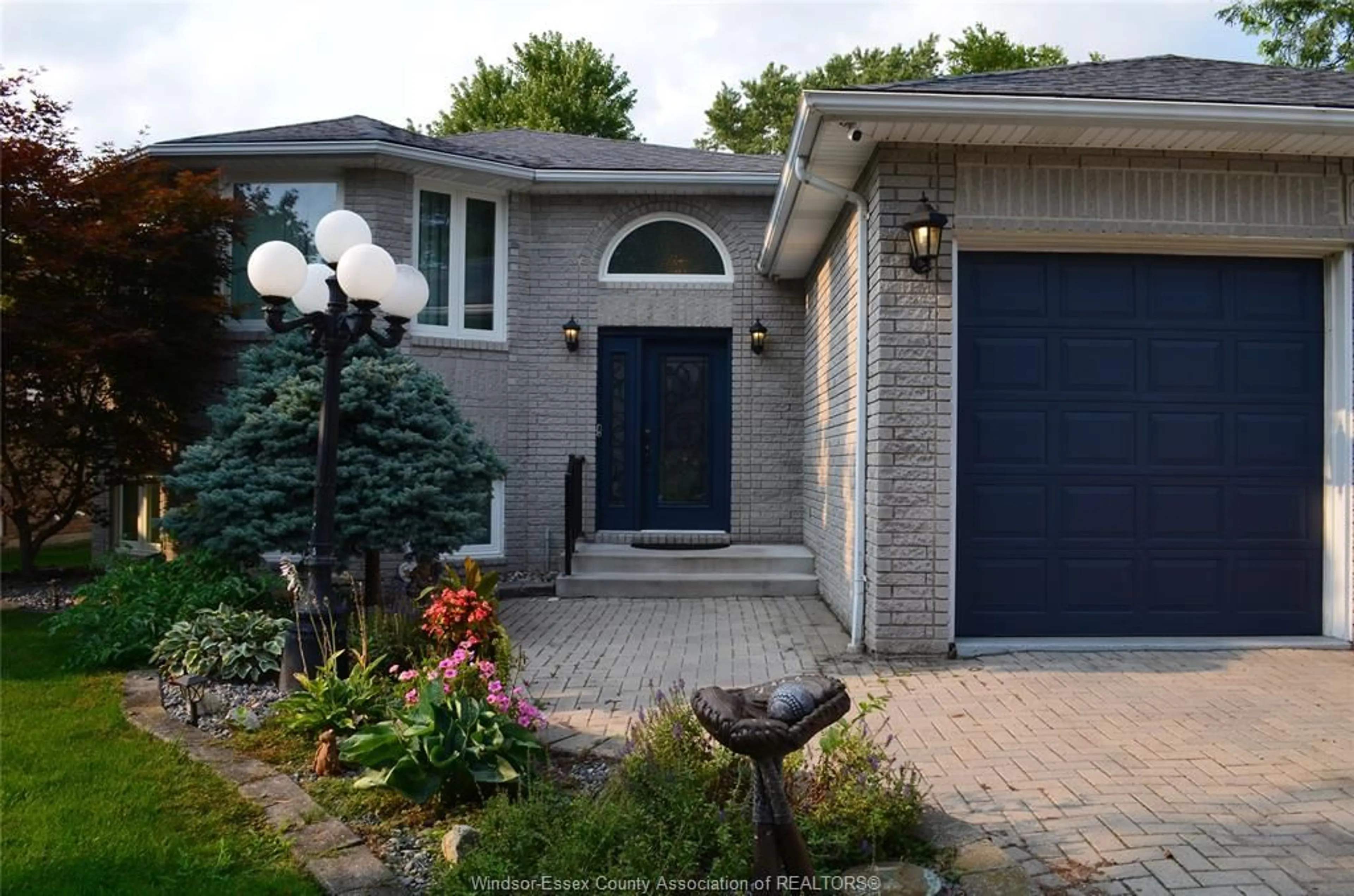 Home with brick exterior material, street for 1270 WOODMOUNT Cres, LaSalle Ontario N9J 3H9