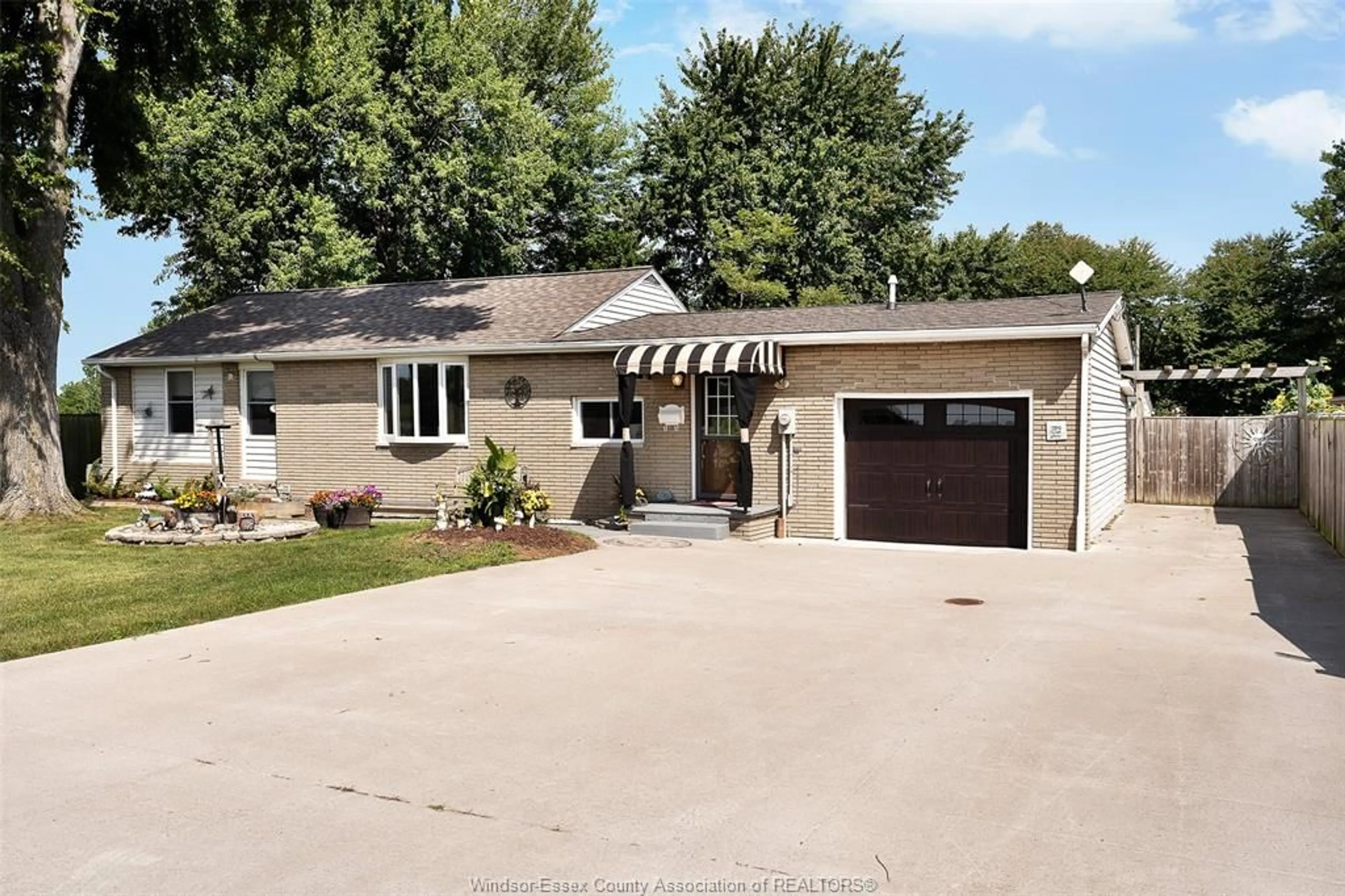 Home with brick exterior material, street for 78 Road 3 W, Kingsville Ontario N9Y 3A2