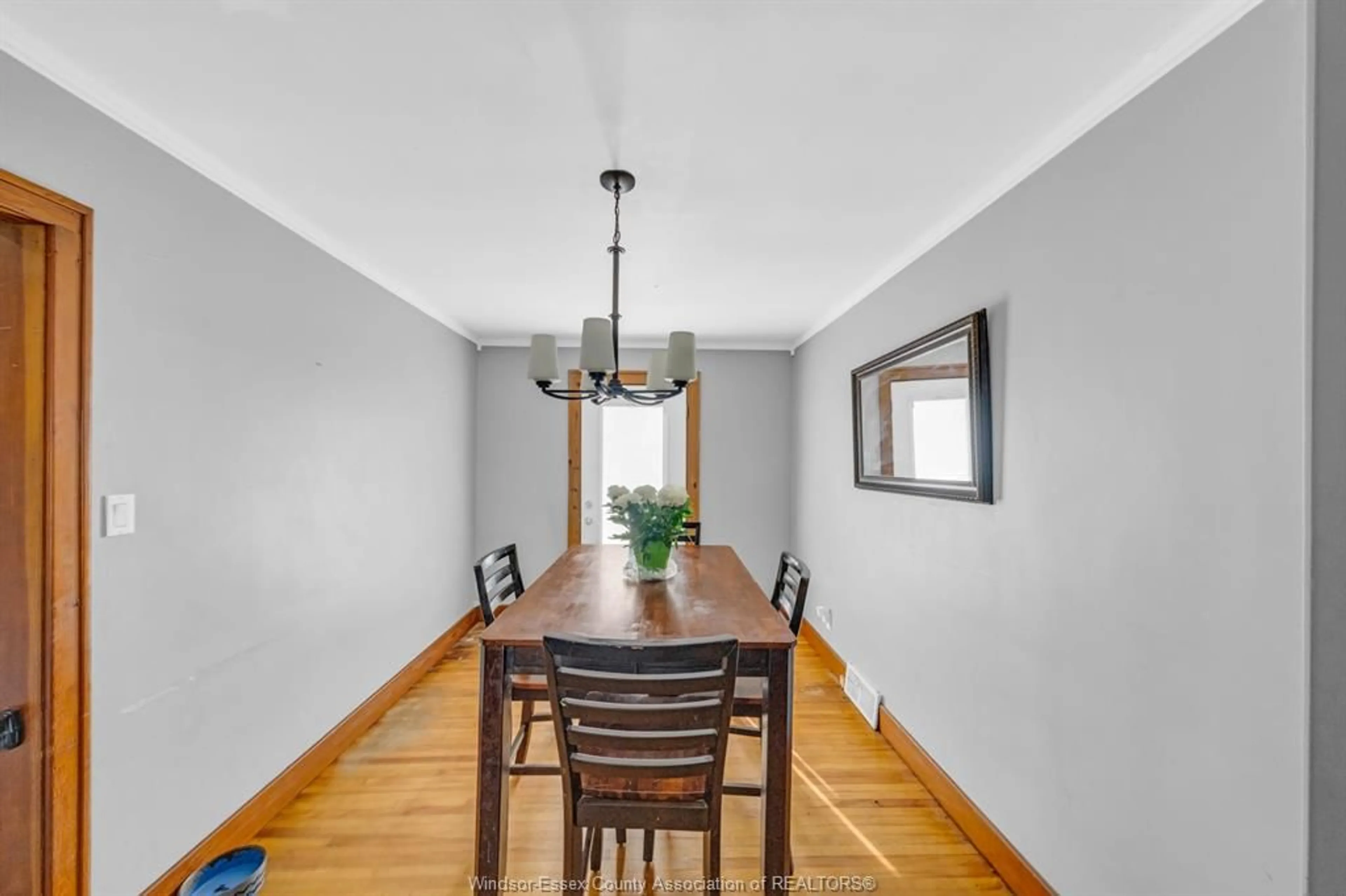 Dining room, wood/laminate floor for 45 Wigle St, Leamington Ontario N8H 2S8