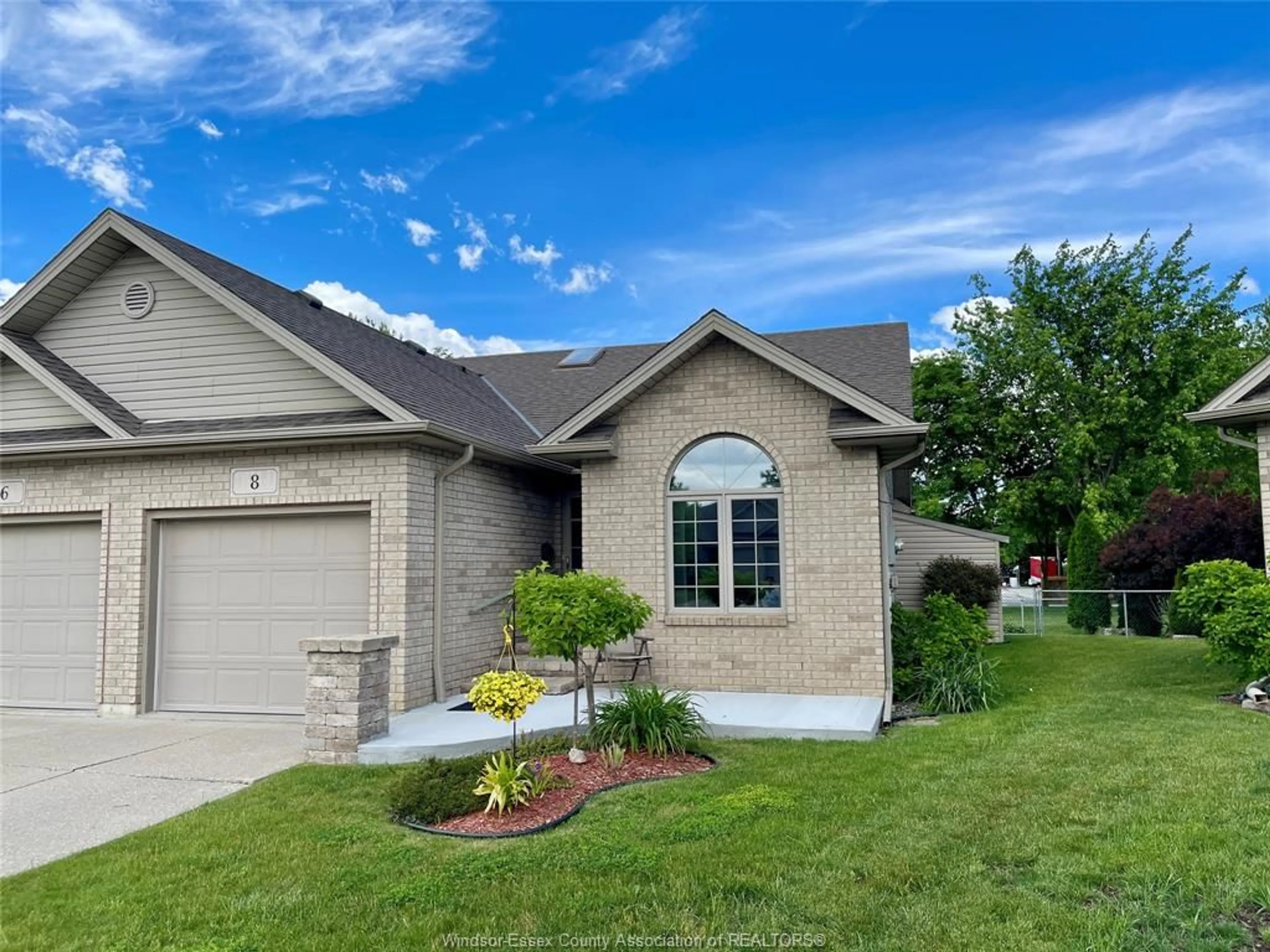 Home with brick exterior material, street for 8 Sand Pebble Cres, Kingsville Ontario N9Y 4B3