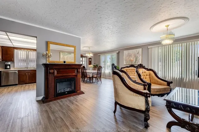 37 Elizabeth Cres, Leamington 4