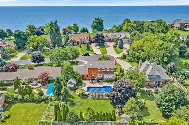 2998 ST LUKE Cres, Kingsville 4
