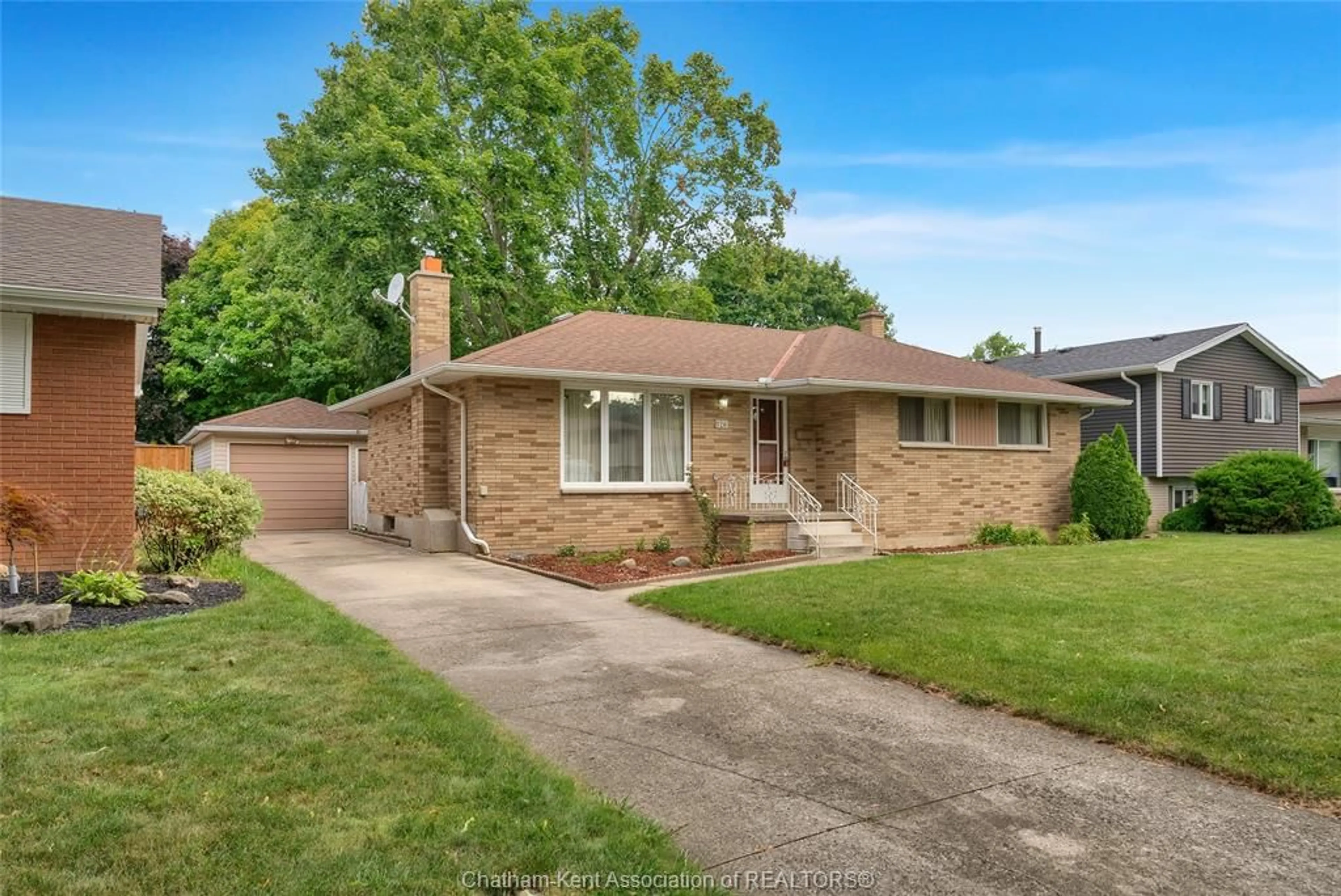 Home with brick exterior material, street for 126 Partridge Cres, Chatham Ontario N7L 1E9