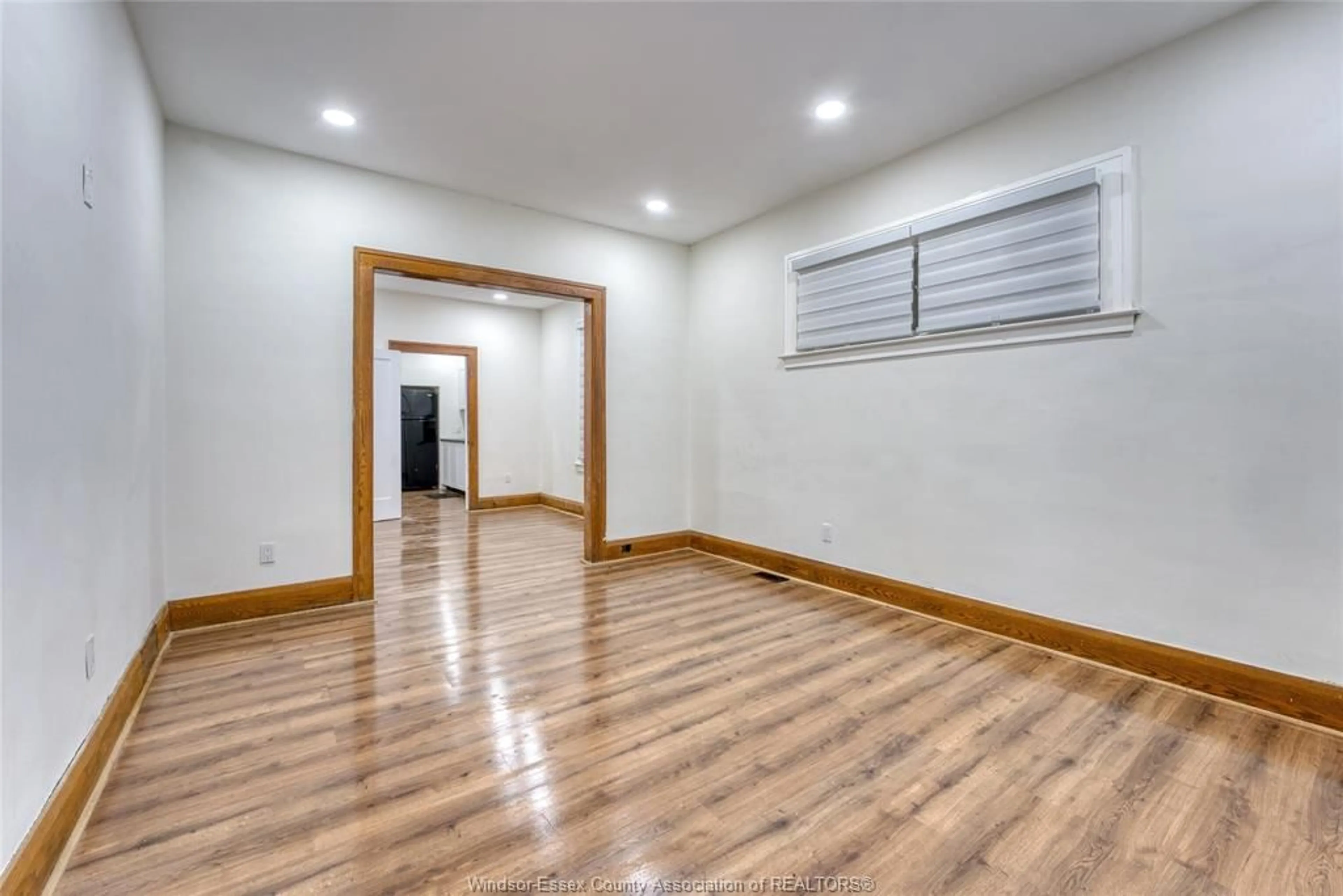 A pic of a room for 1488 LINCOLN, Windsor Ontario N8Y 2J1