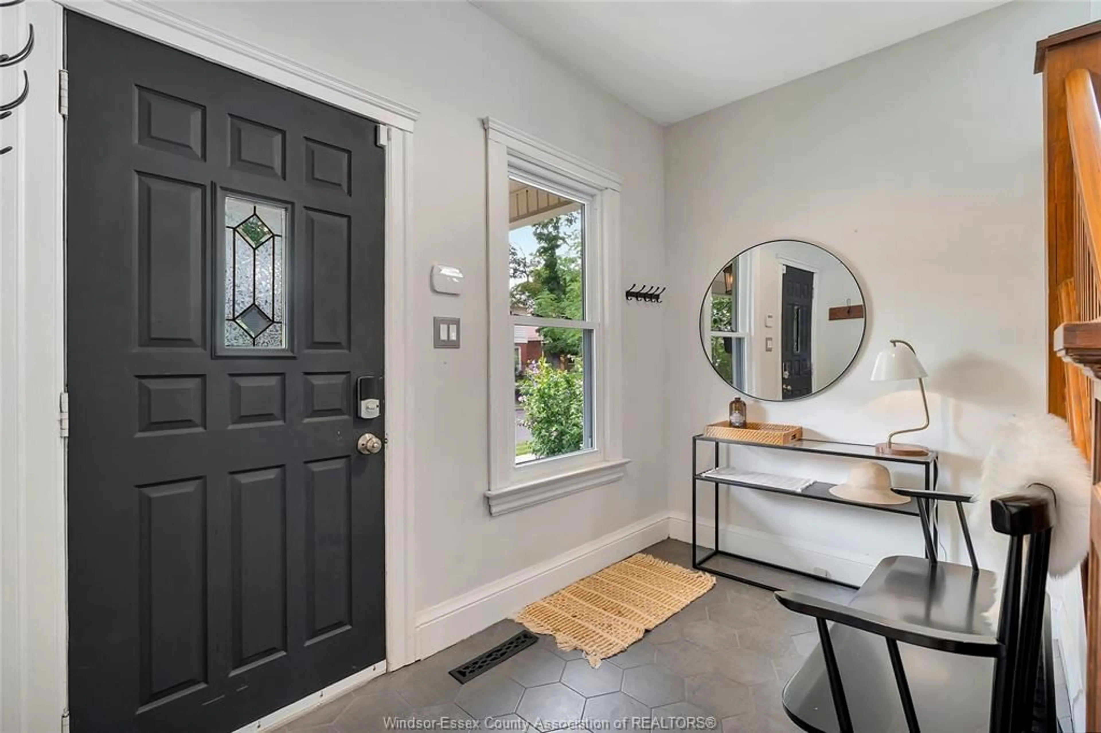 Indoor entryway for 1226 Windermere Rd, Windsor Ontario N8Y 3E8