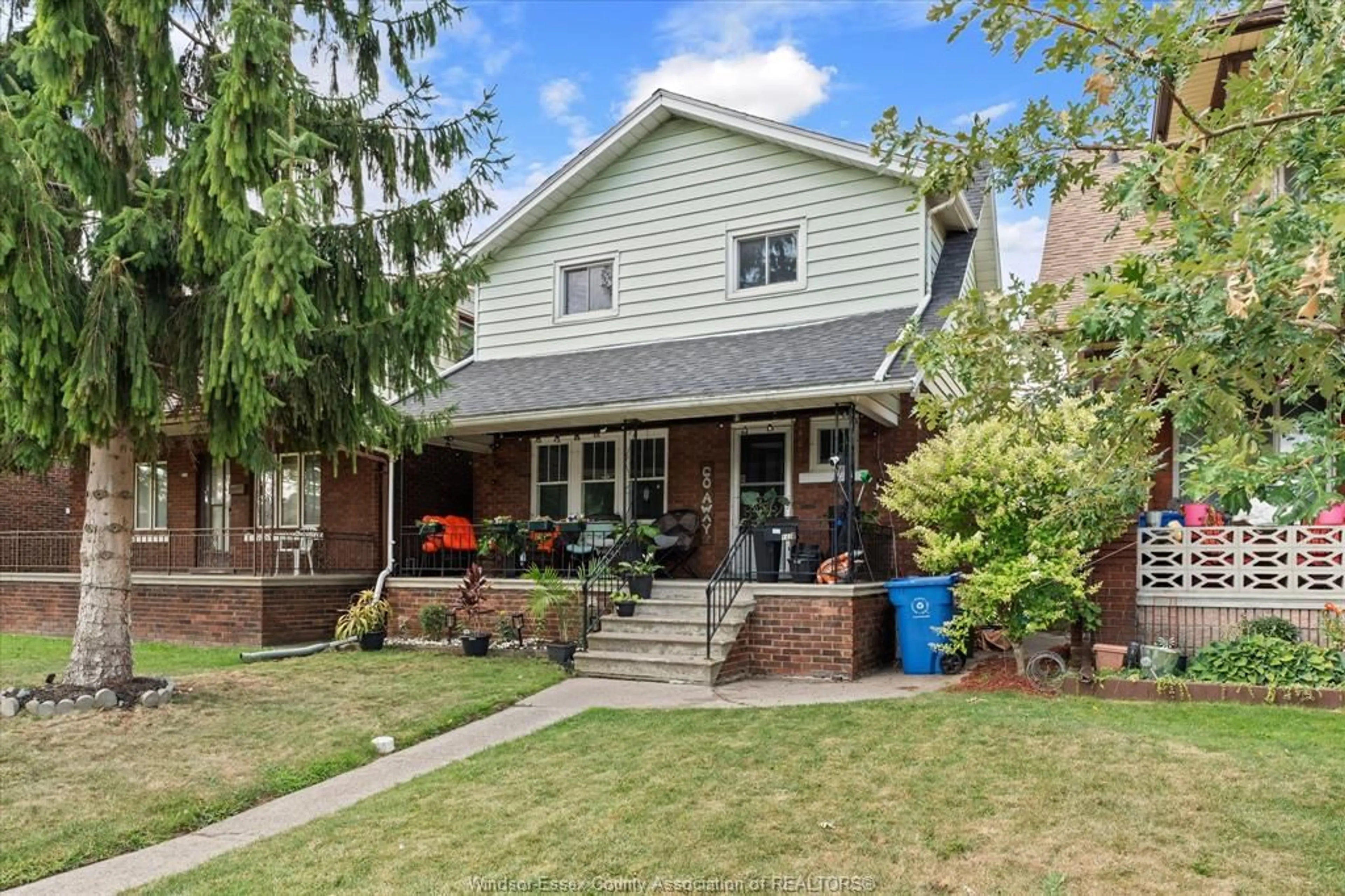 Home with brick exterior material, street for 1481 Benjamin Ave, Windsor Ontario N8X 4N2