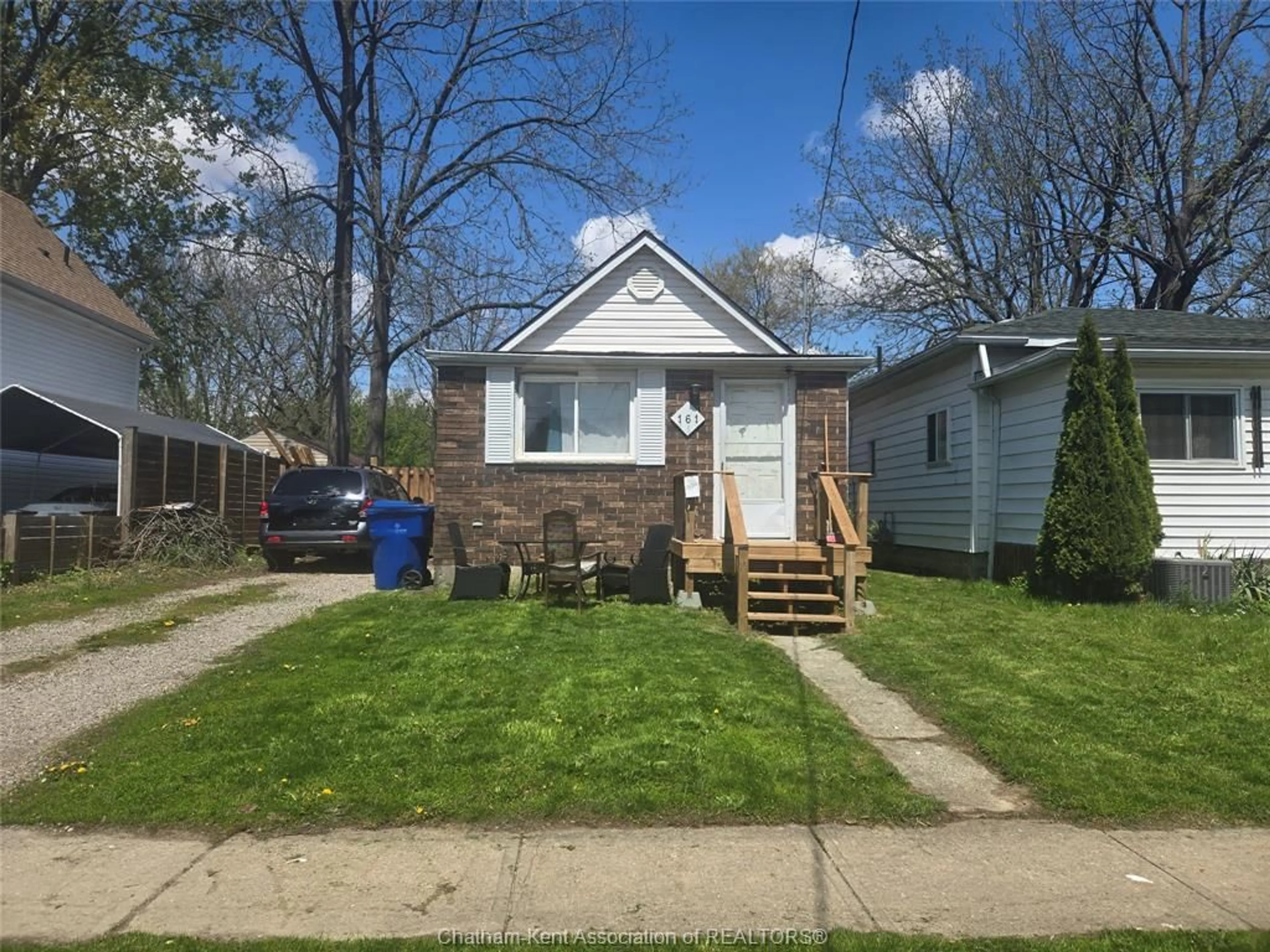 Unknown for 161 Wellington St, Chatham Ontario N7M 3P2