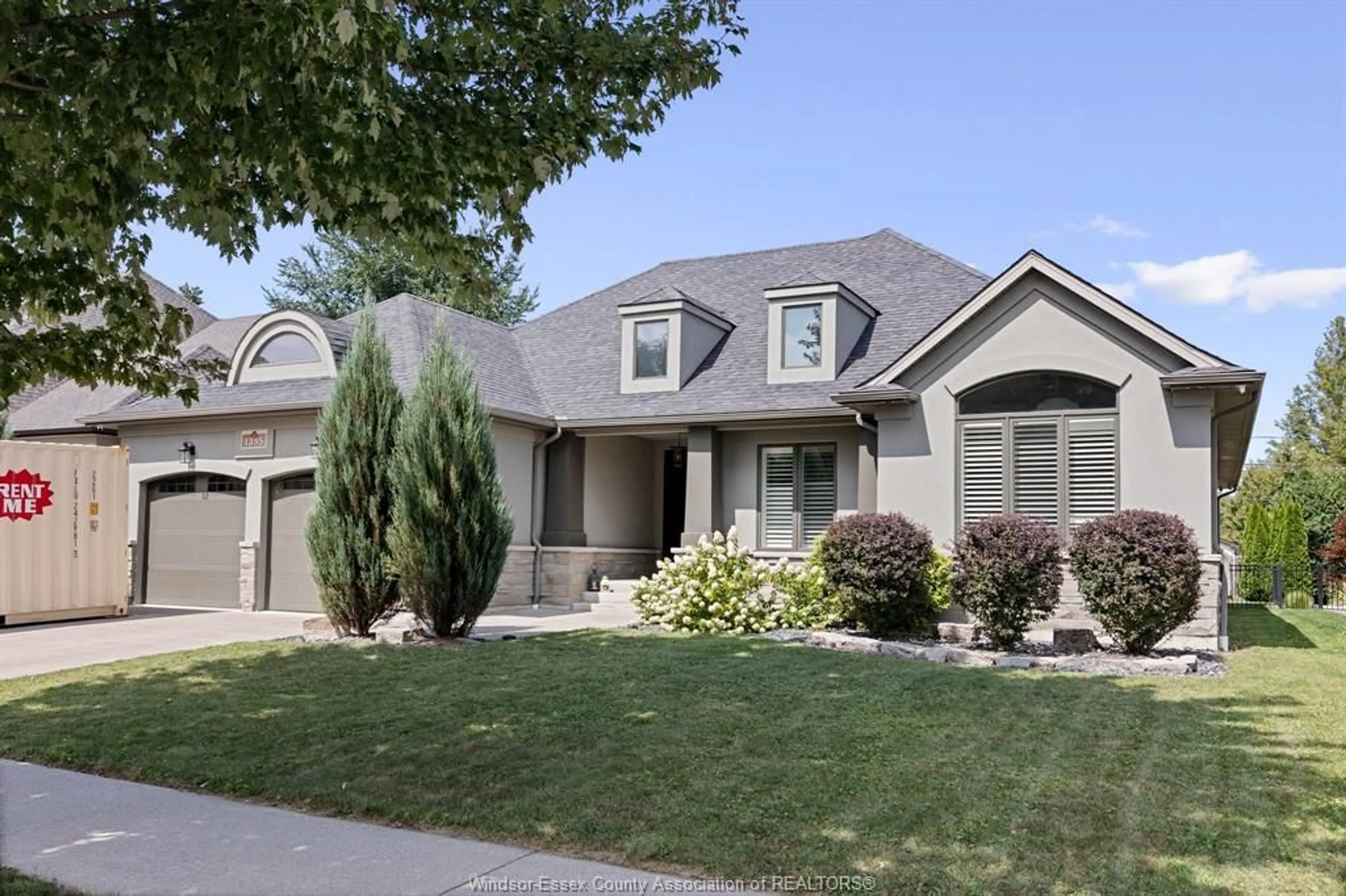Home with vinyl exterior material, street for 1395 OUTRAM, LaSalle Ontario N9J 0B2