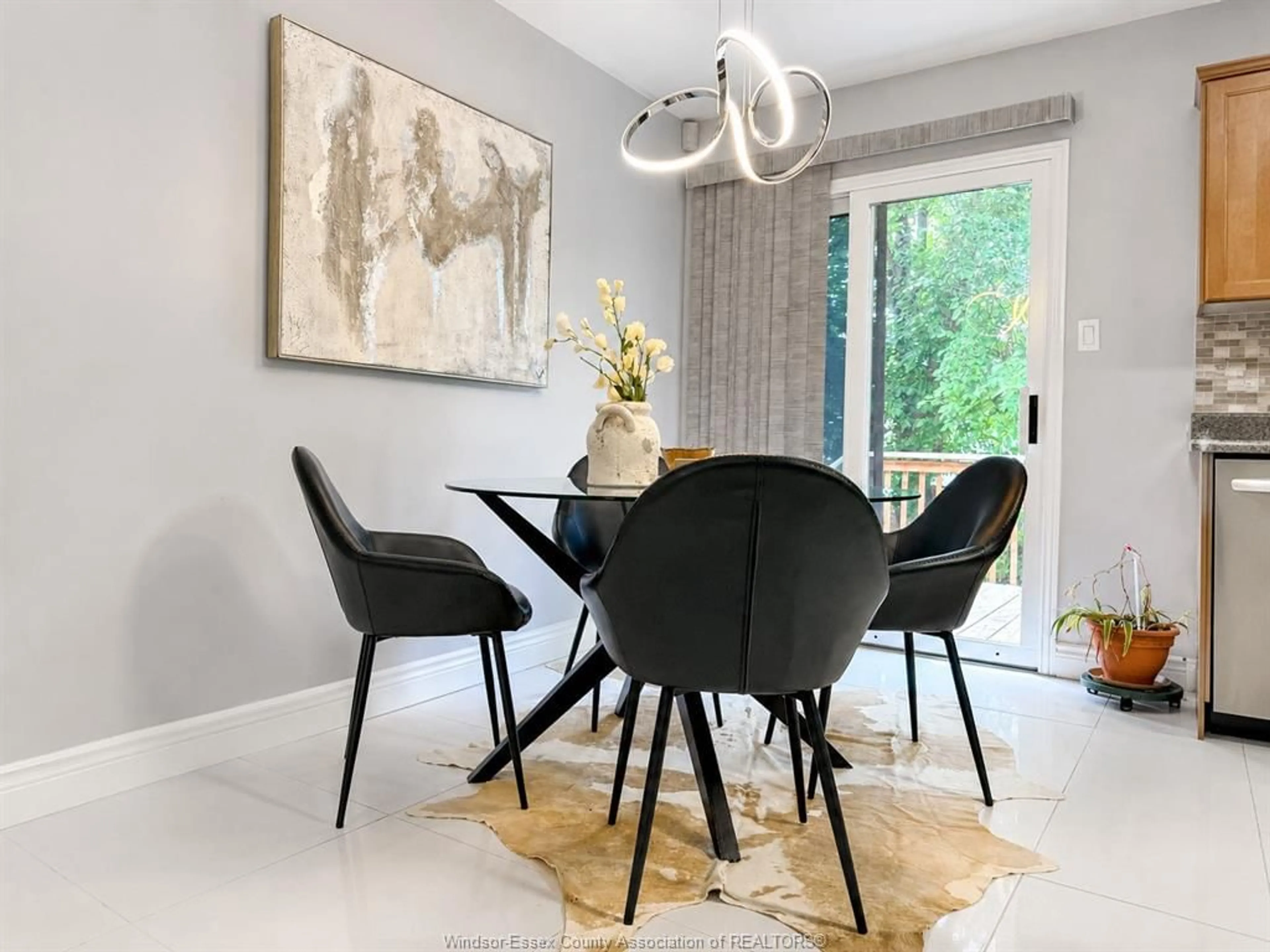 Dining room, unknown for 2505 ST CLAIR Ave, Windsor Ontario N9E 4L9