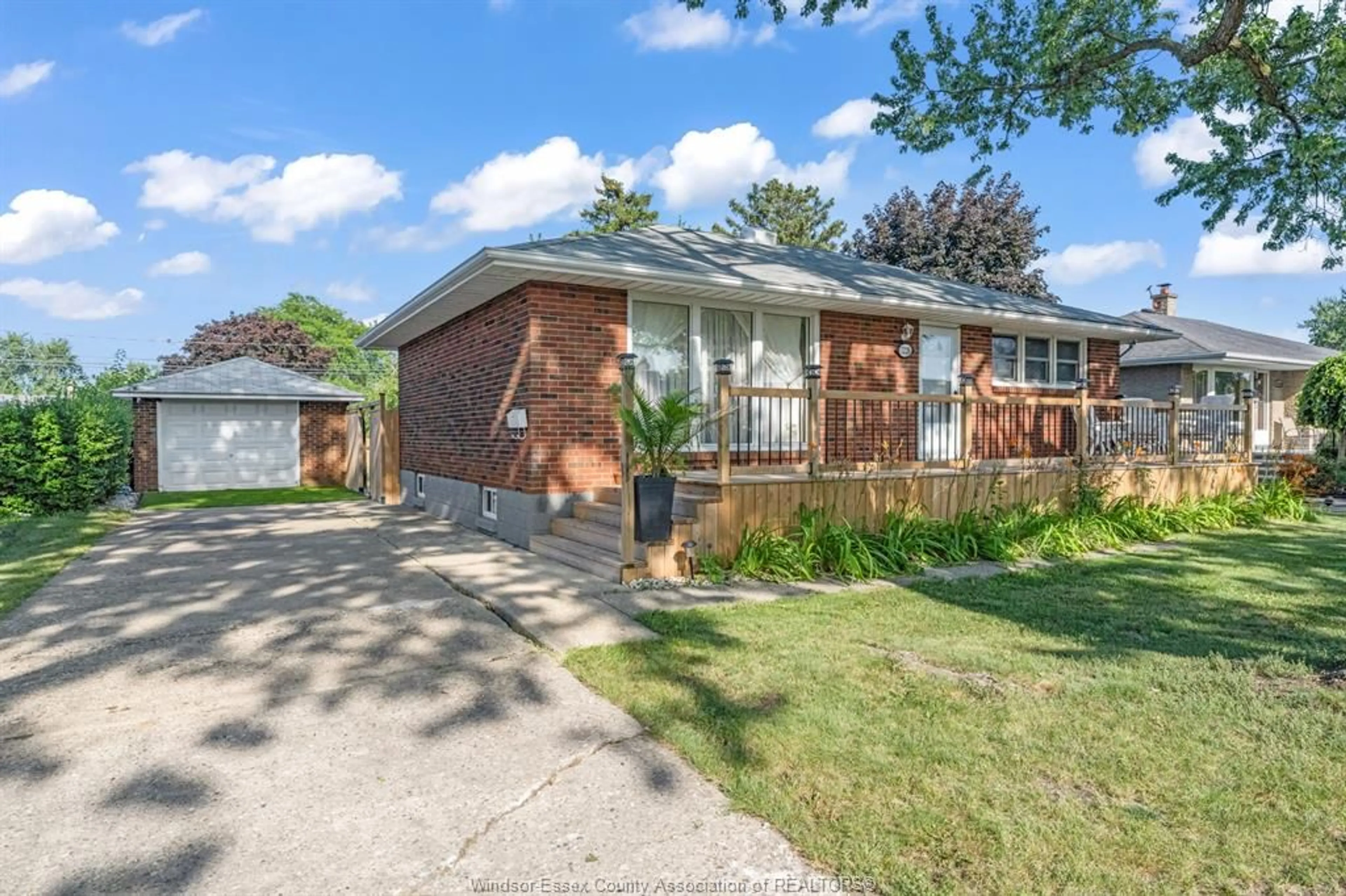 Home with brick exterior material, street for 3226 WOODLAWN Ave, Windsor Ontario N8W 2J2