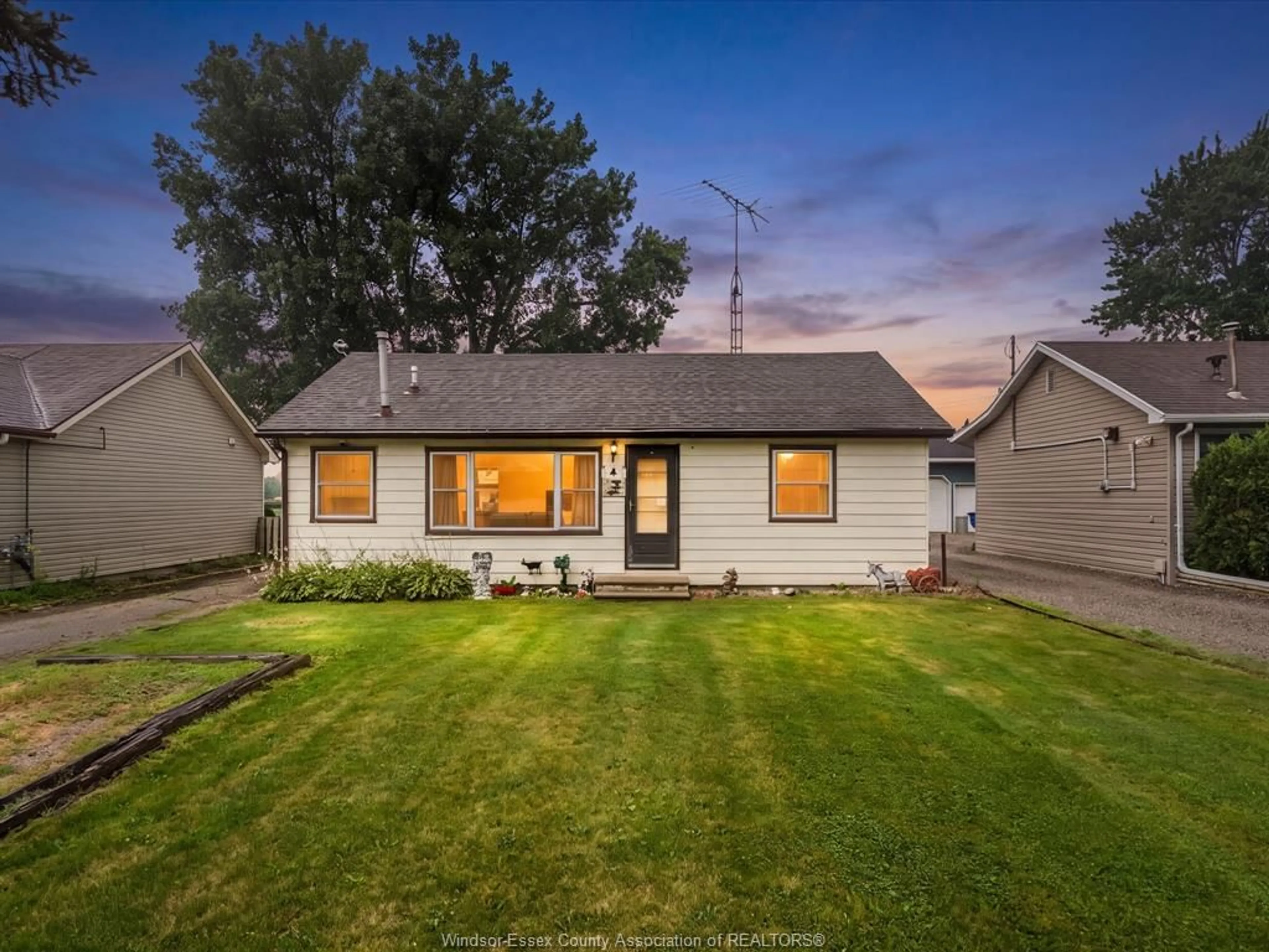 Home with vinyl exterior material, street for 4 Standaert Rd, Chatham-Kent Ontario N7M 5J7